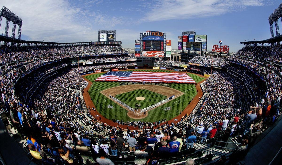 1200x710 Mets Citifield with Flag. New York Mets, Desktop