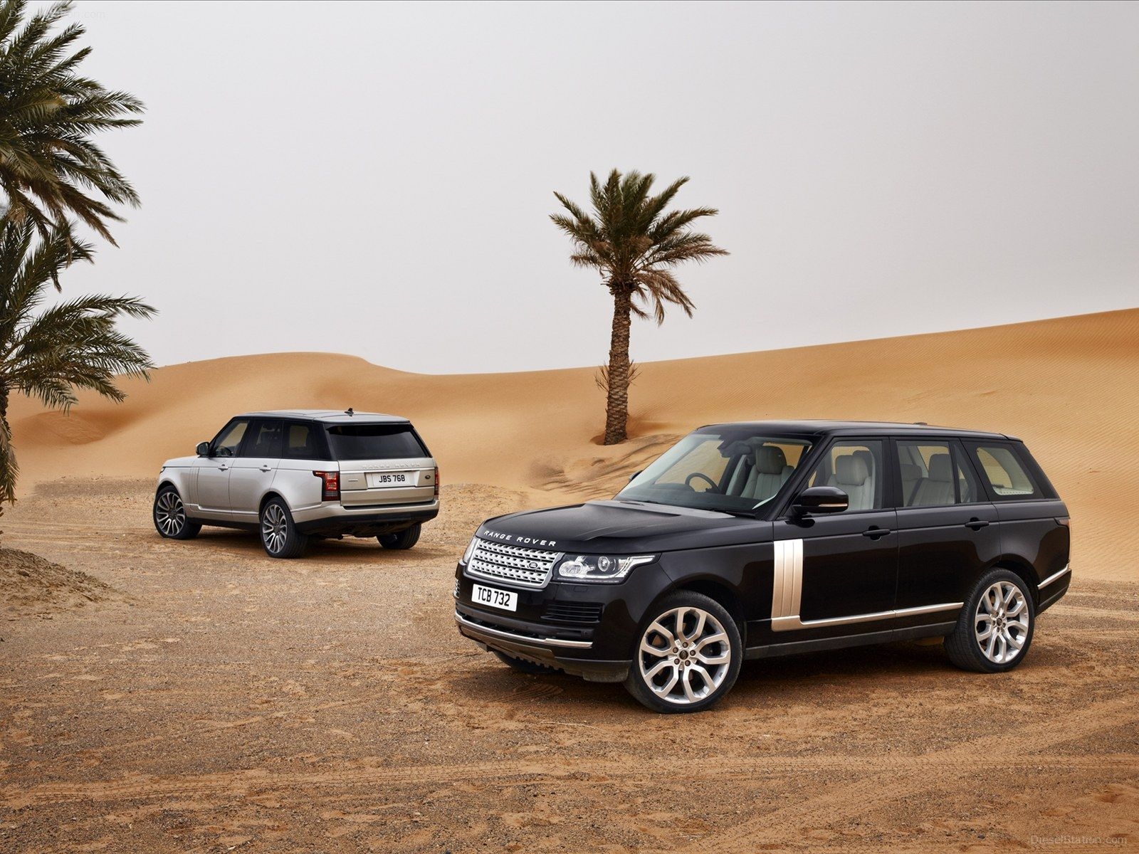 1600x1200 Land Rover Range Rover 2013 Exotic Bike Wallpaper of 66, Diesel Station, Desktop