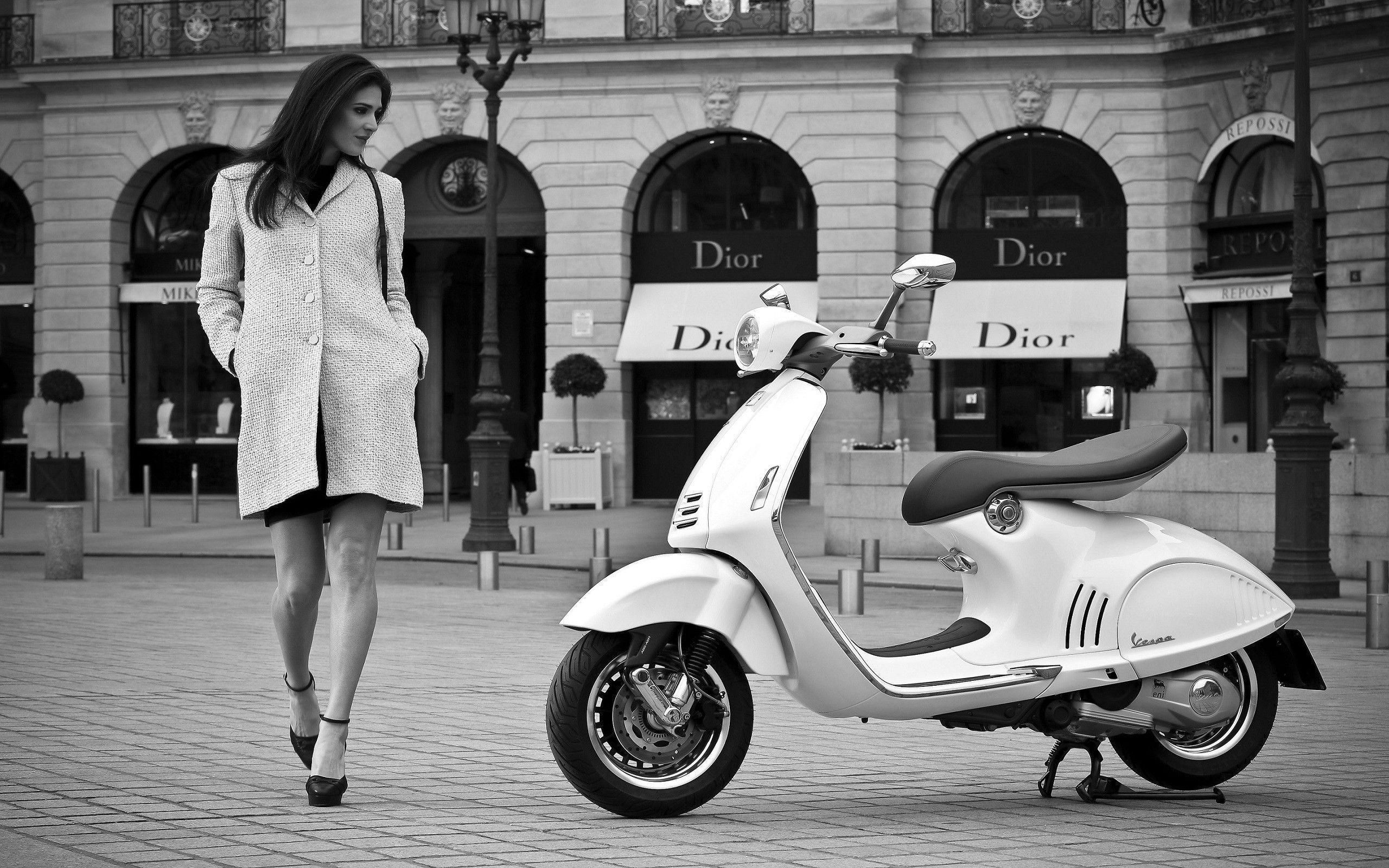 2560x1600 Vespa 946 Wallpaper HD, Desktop