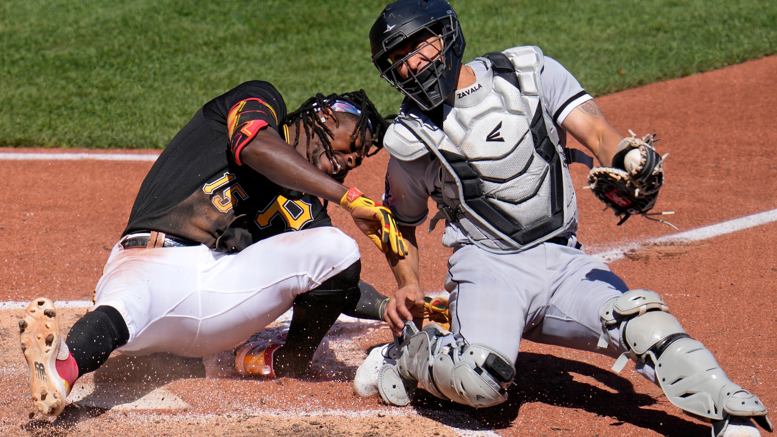 2560x1440 Pirates' Oneil Cruz out at least 4, Desktop