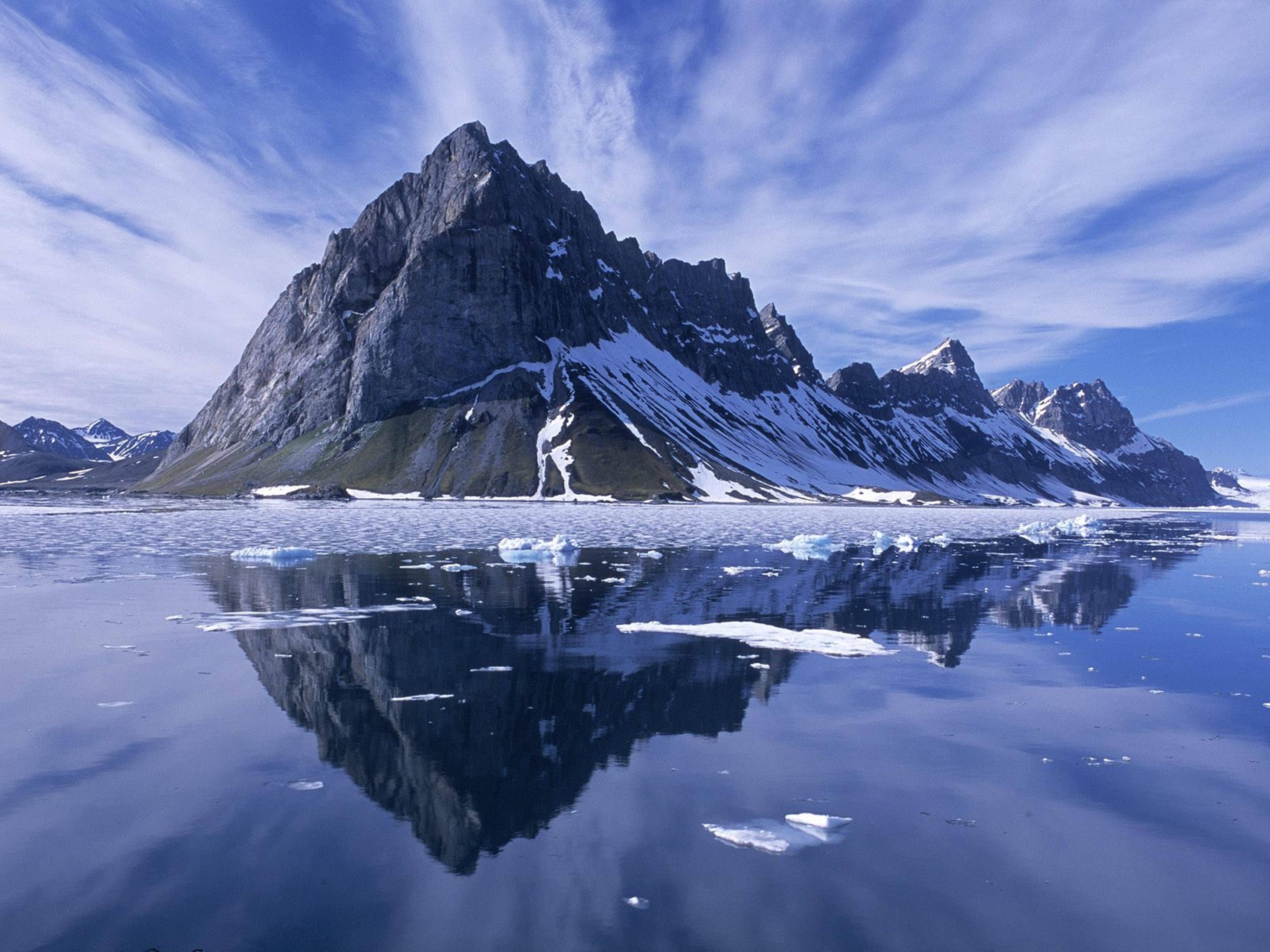 3270x2450 Spitsbergen, Norway. Nature. Mountain wallpaper, Waterfall, Desktop