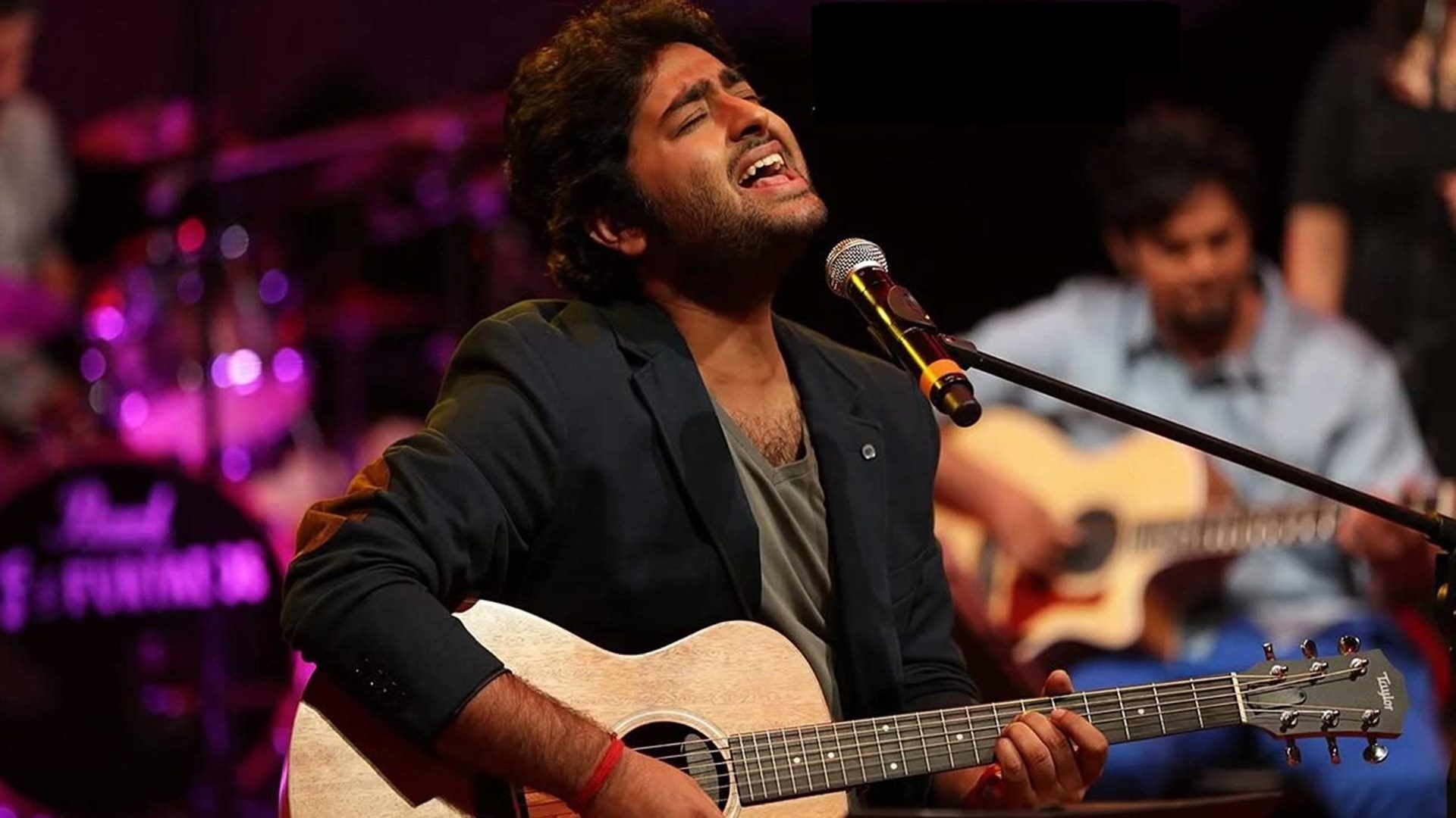 1920x1080 Arijit Singh Perform Pics HD Wallpaper, Desktop