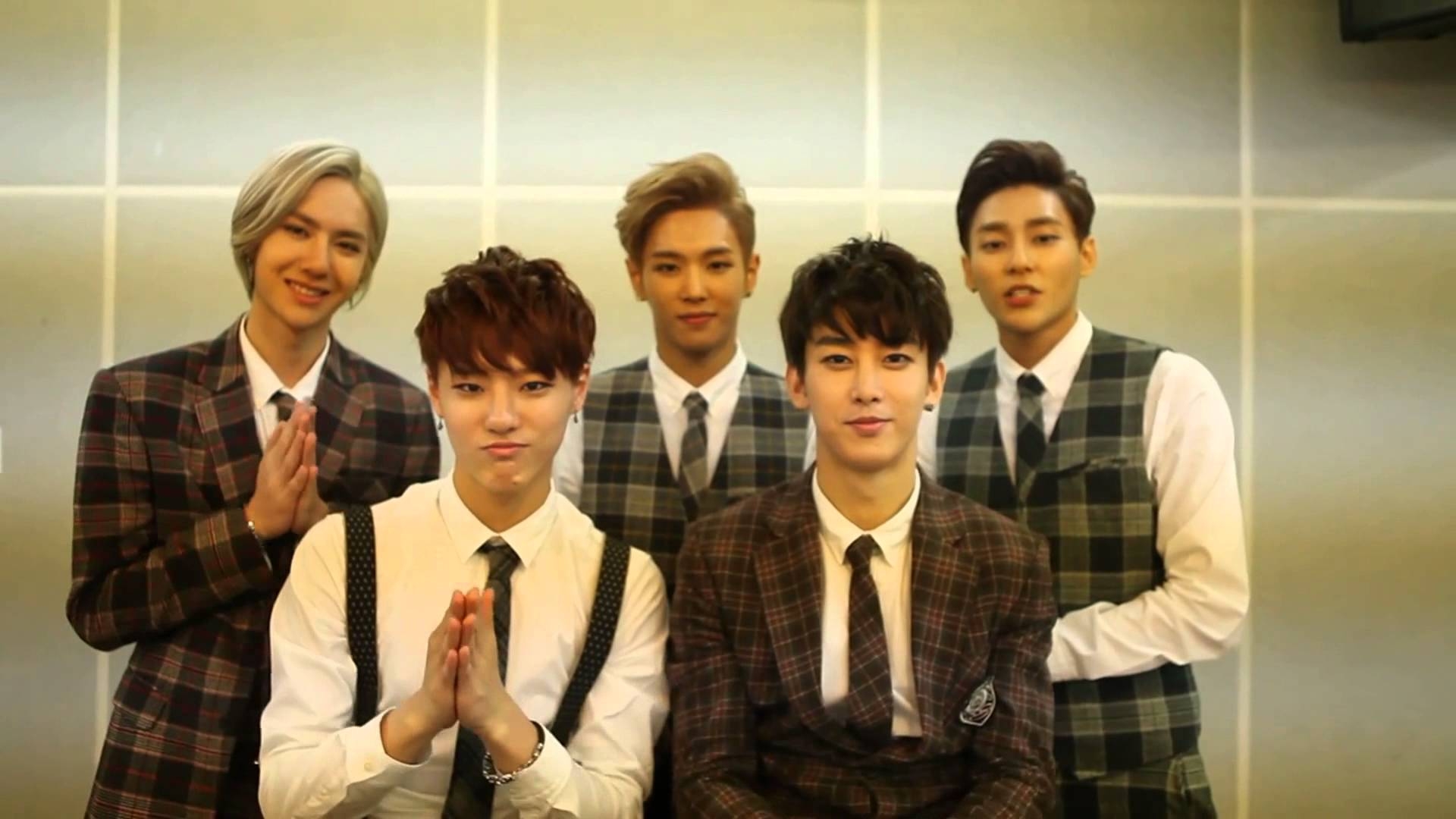 1920x1080 UNIQ Greeting to MelOn, Desktop