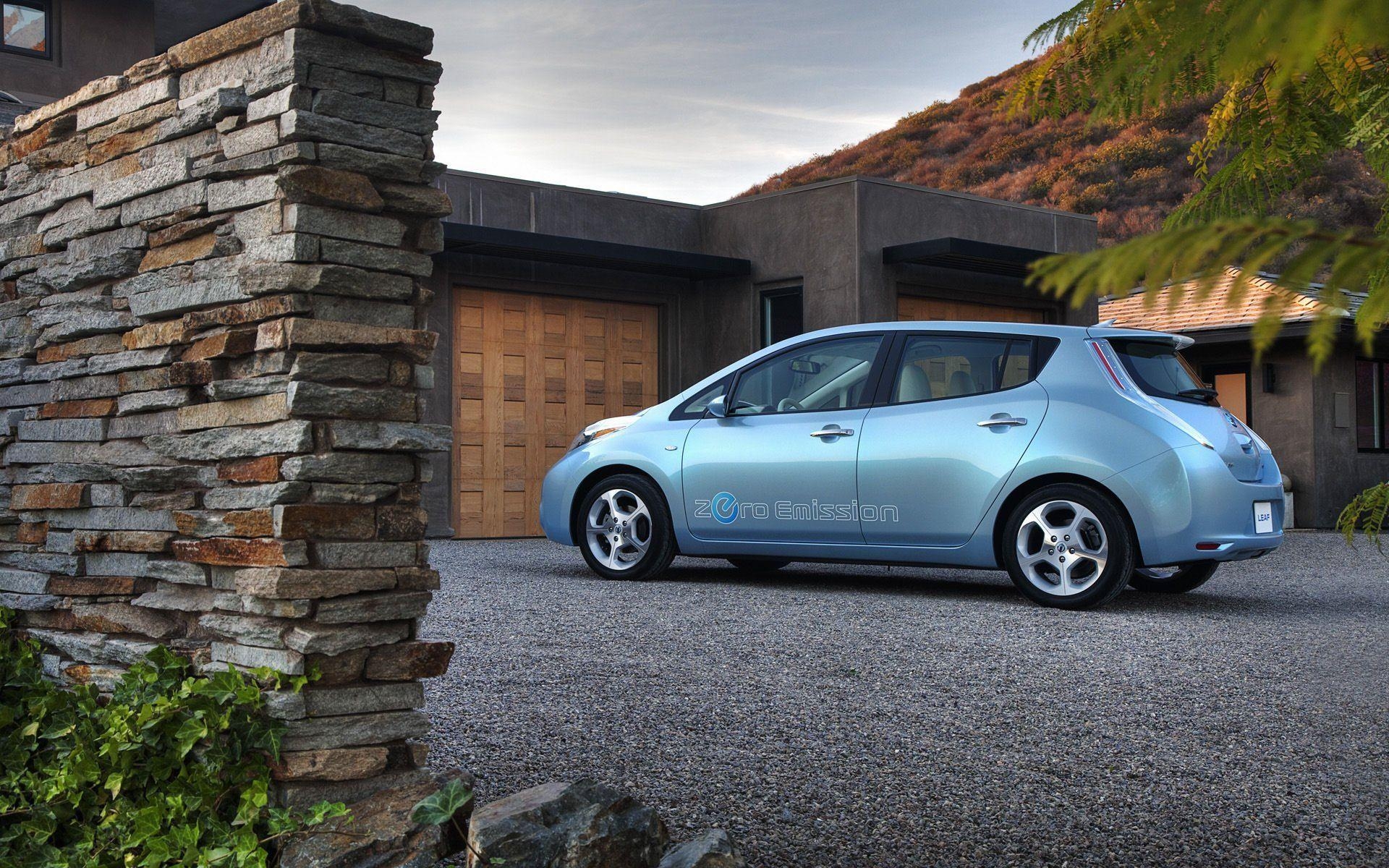 1920x1200 Nissan Leaf 510224, Desktop