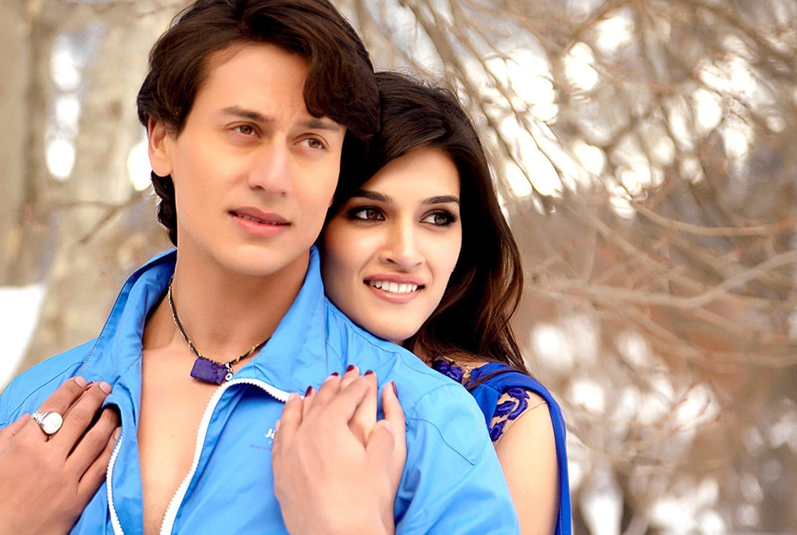 1600x1080 Kriti Sanon Heropanti Movie Wallpaper. Tiger shroff, Bollywood couples, Movie wallpaper, Desktop