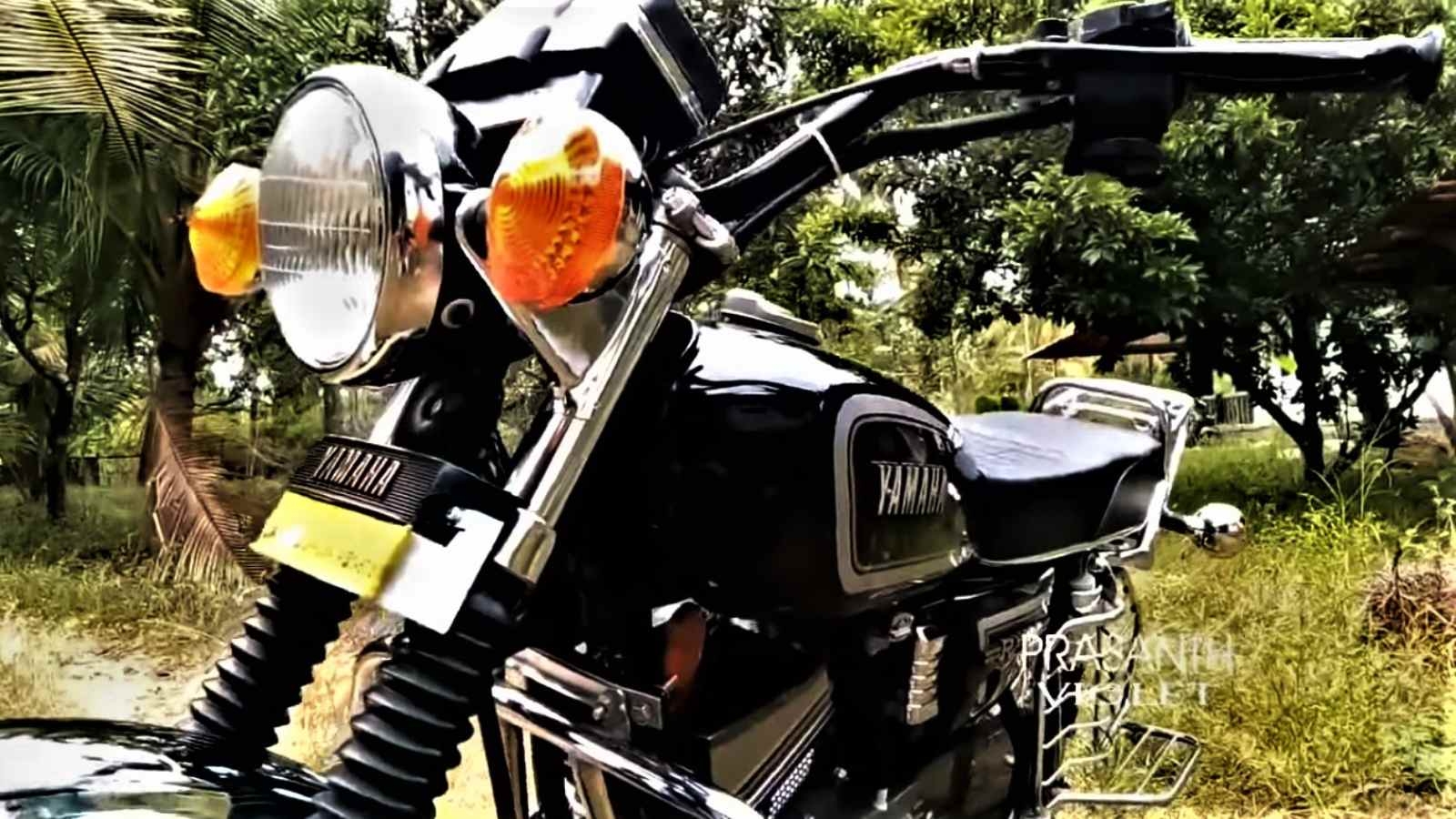 1600x900 Yamaha RX 100 Goes From Drab To Fab In Five Minutes Of Time, Desktop