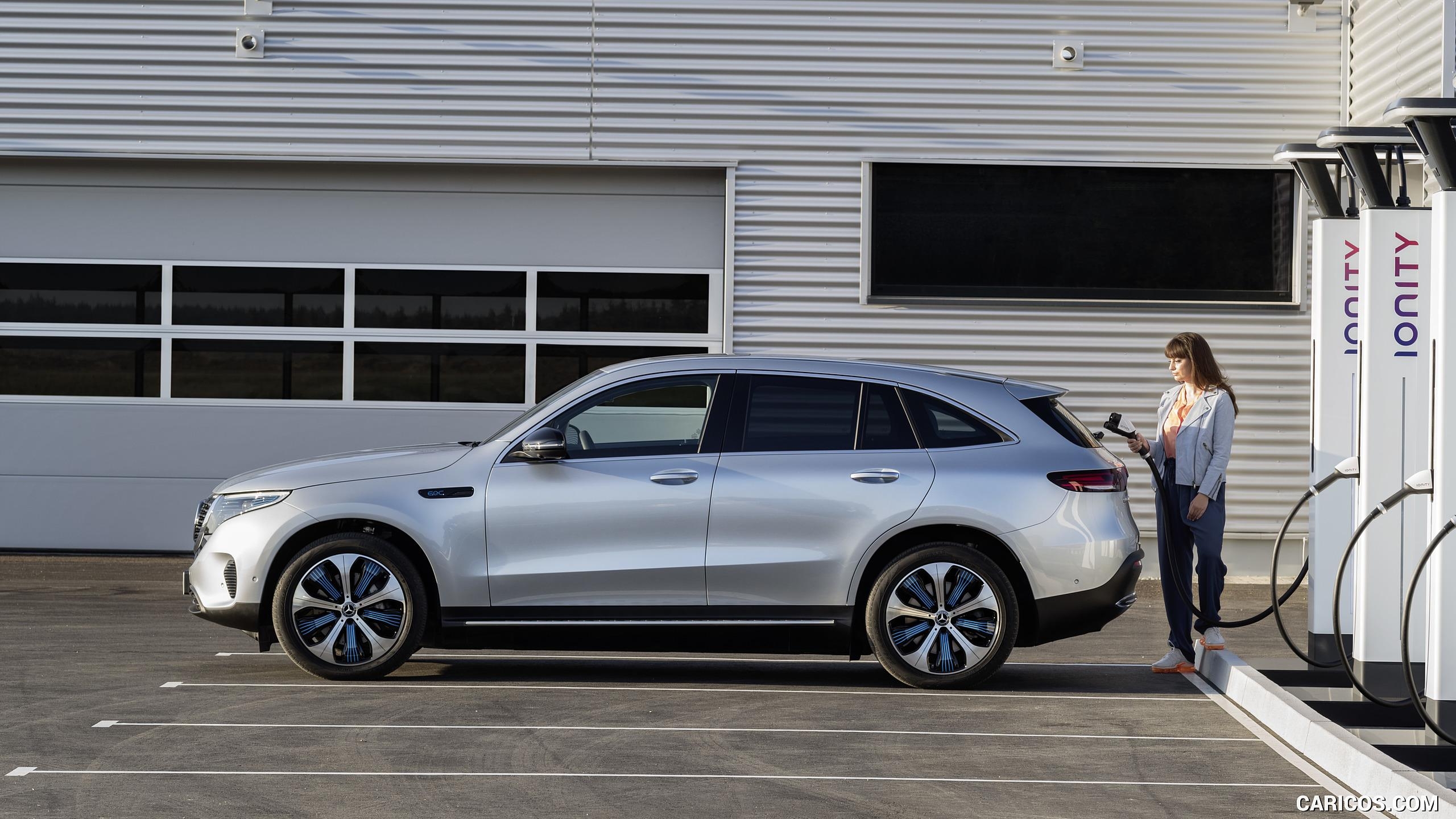 2560x1440 Mercedes Benz EQC 400 4MATIC Electric SUV. HD Wallpaper, Desktop