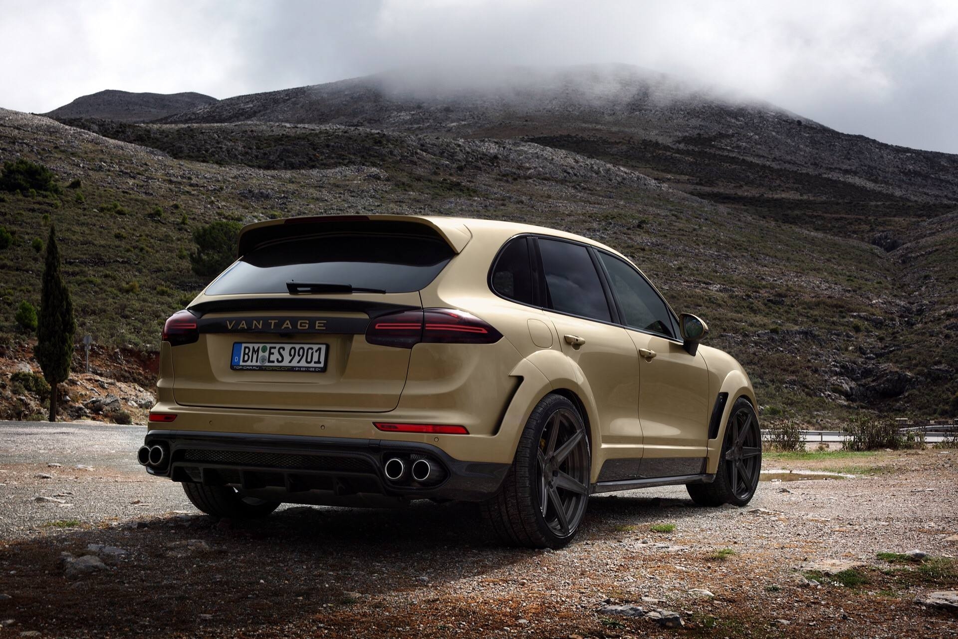 1920x1280 Porsche Cayenne HD Wallpaper: Subtle Giant, Desktop