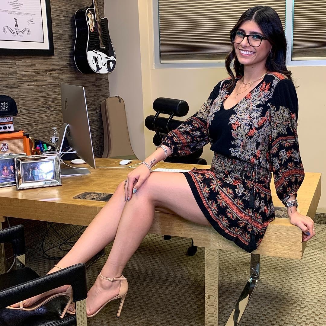 1080x1080 Mia Khalifa Latest HD Desktop Picture, Image And Wallpaper 2020, Phone