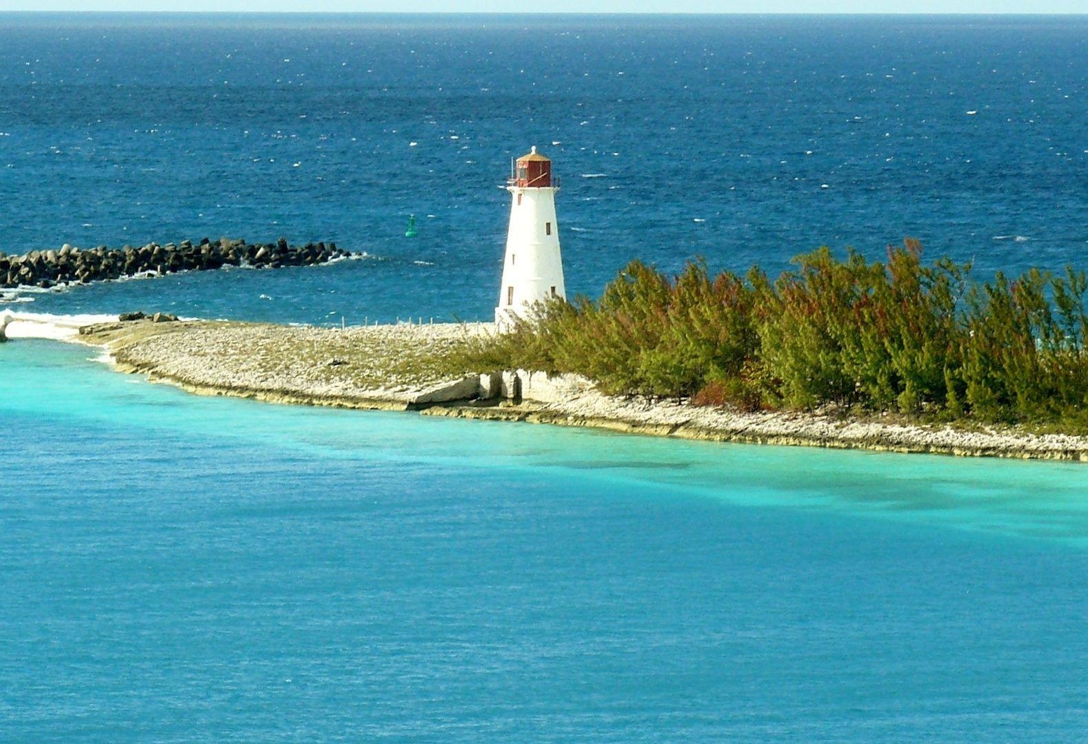 1580x1080 Lighthouses: Nassau Bahamas Lighthouse Lighthouses Paradise Island, Desktop