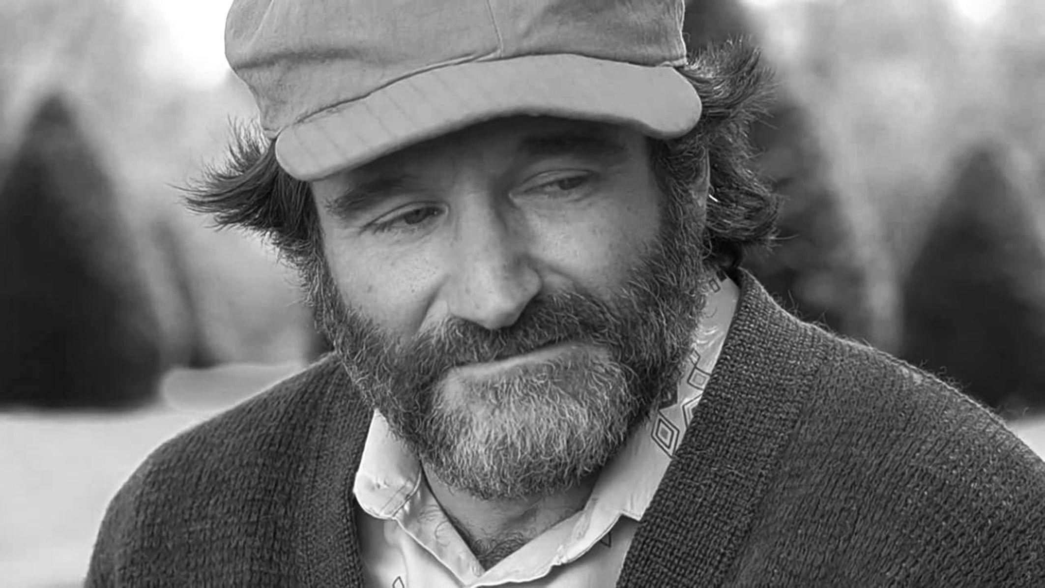 2130x1200 Sad actor Robin Williams wallpaper and image, Desktop