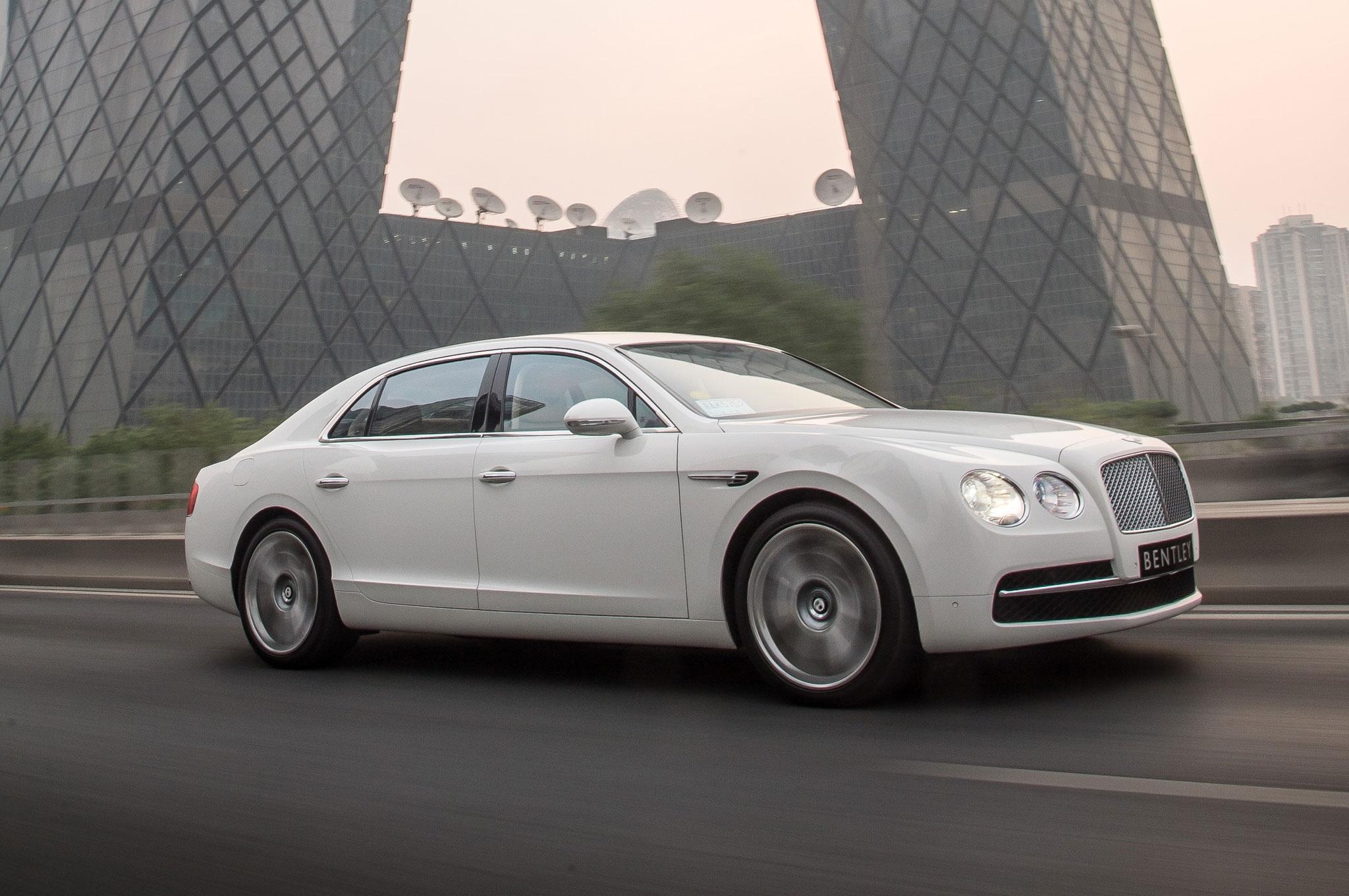 2050x1360 White Bentley Continental Flying Spur, Desktop