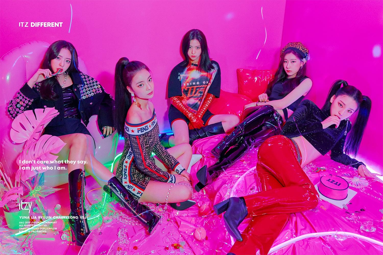 1500x1000 JYP Unveils Teaser Image for ITZY's Yeji, Desktop