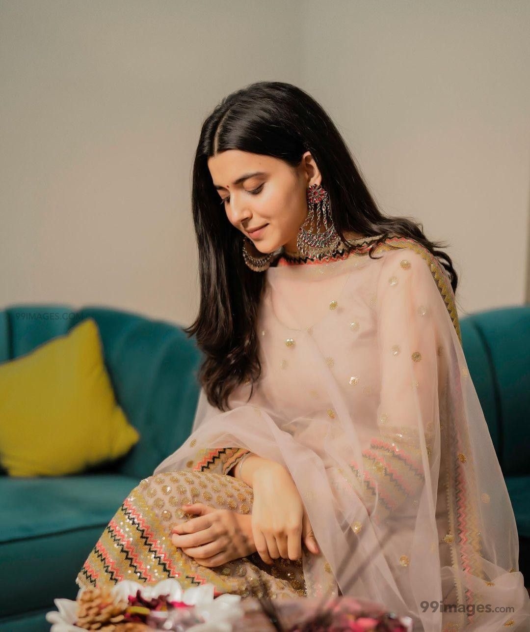 1080x1290 Nimrat Khaira HD Wallpaper (Desktop Background / Android / iPhone) (1080p, 4k) () (2021), Phone