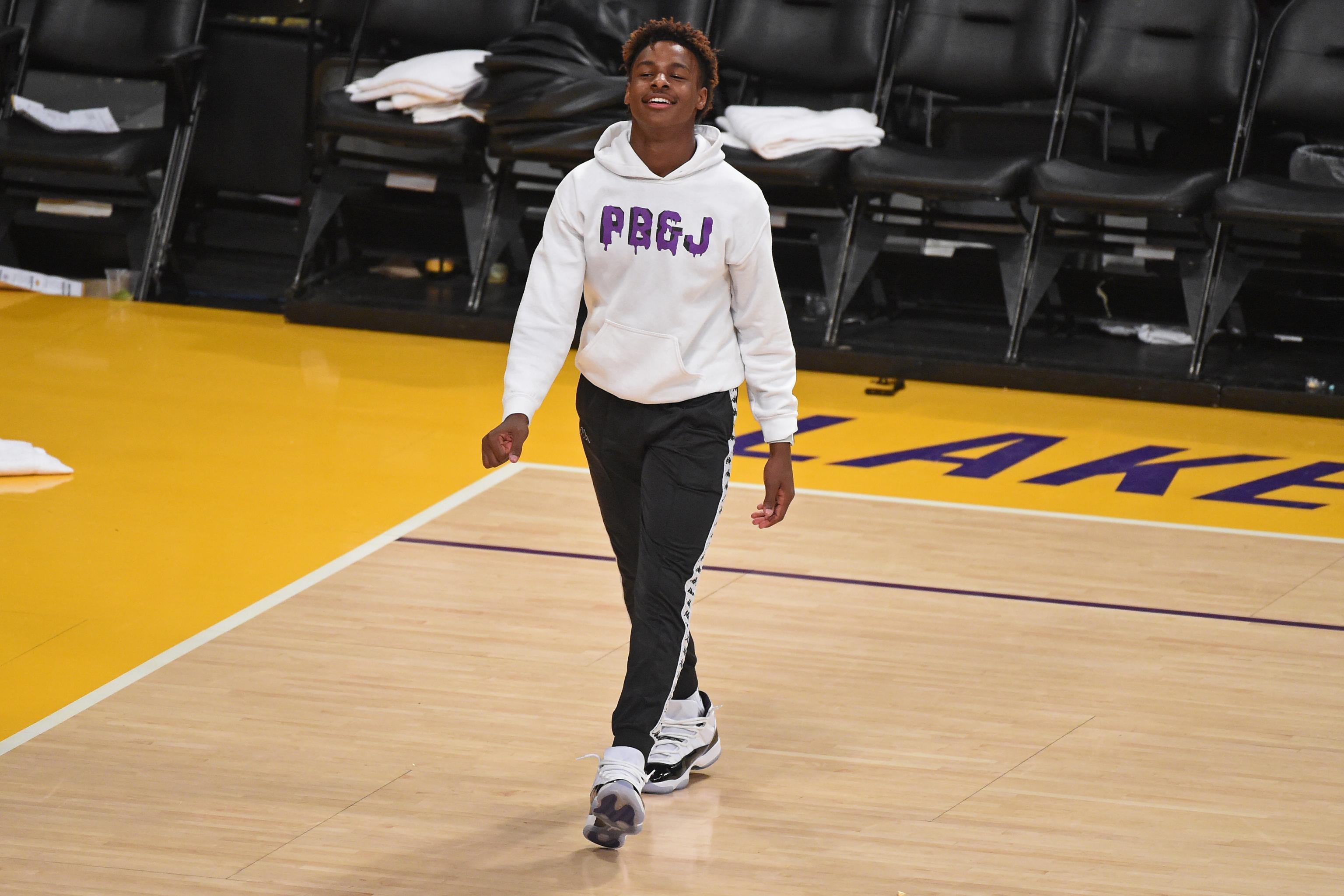 3080x2050 Watch Bronny James Replicate LeBron's Legendary Block at LA, Desktop