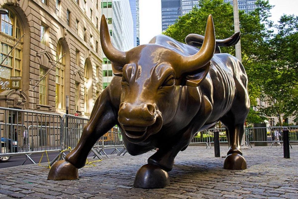 1210x800 Wall Street Bull Wallpaper for Android, Desktop