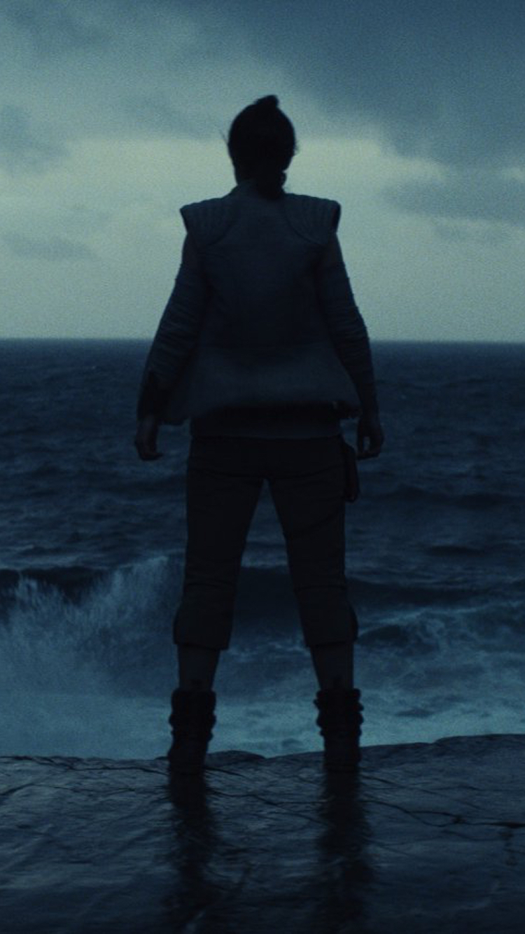 750x1340 Star Wars: The Last Jedi wallpaper, Phone