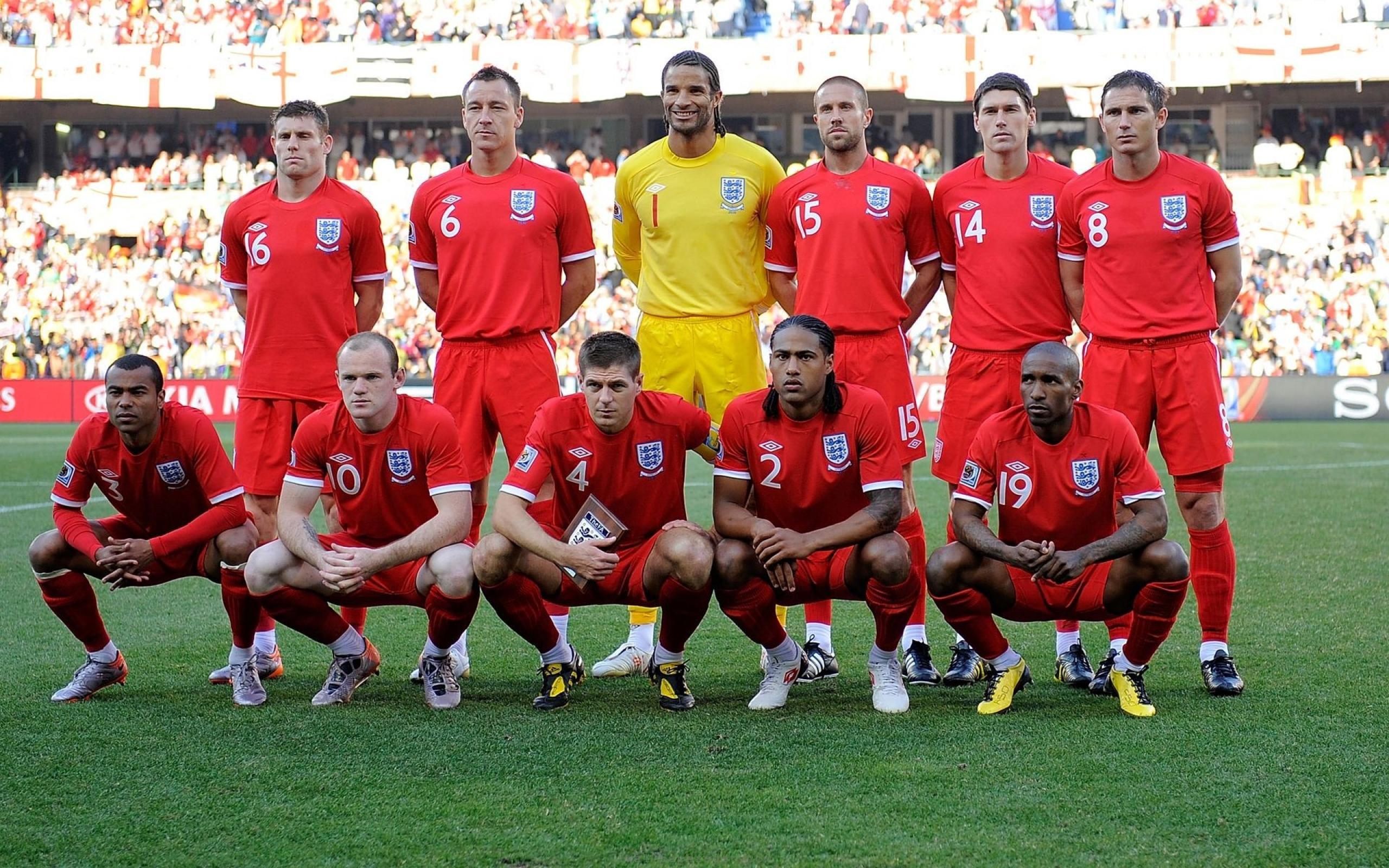 2560x1600 England Football Team Wallpaper, Desktop