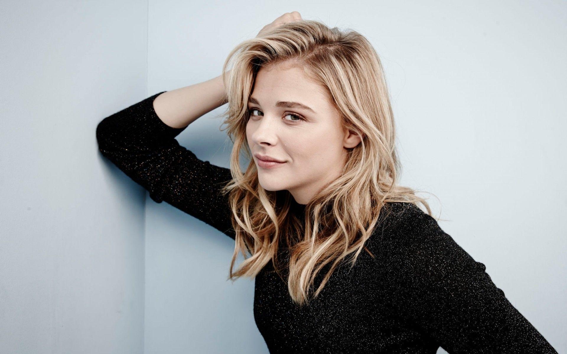 1920x1200 hloe Grace Moretz Wallpaper, Find best latest Chloe Grace Moretz, Desktop