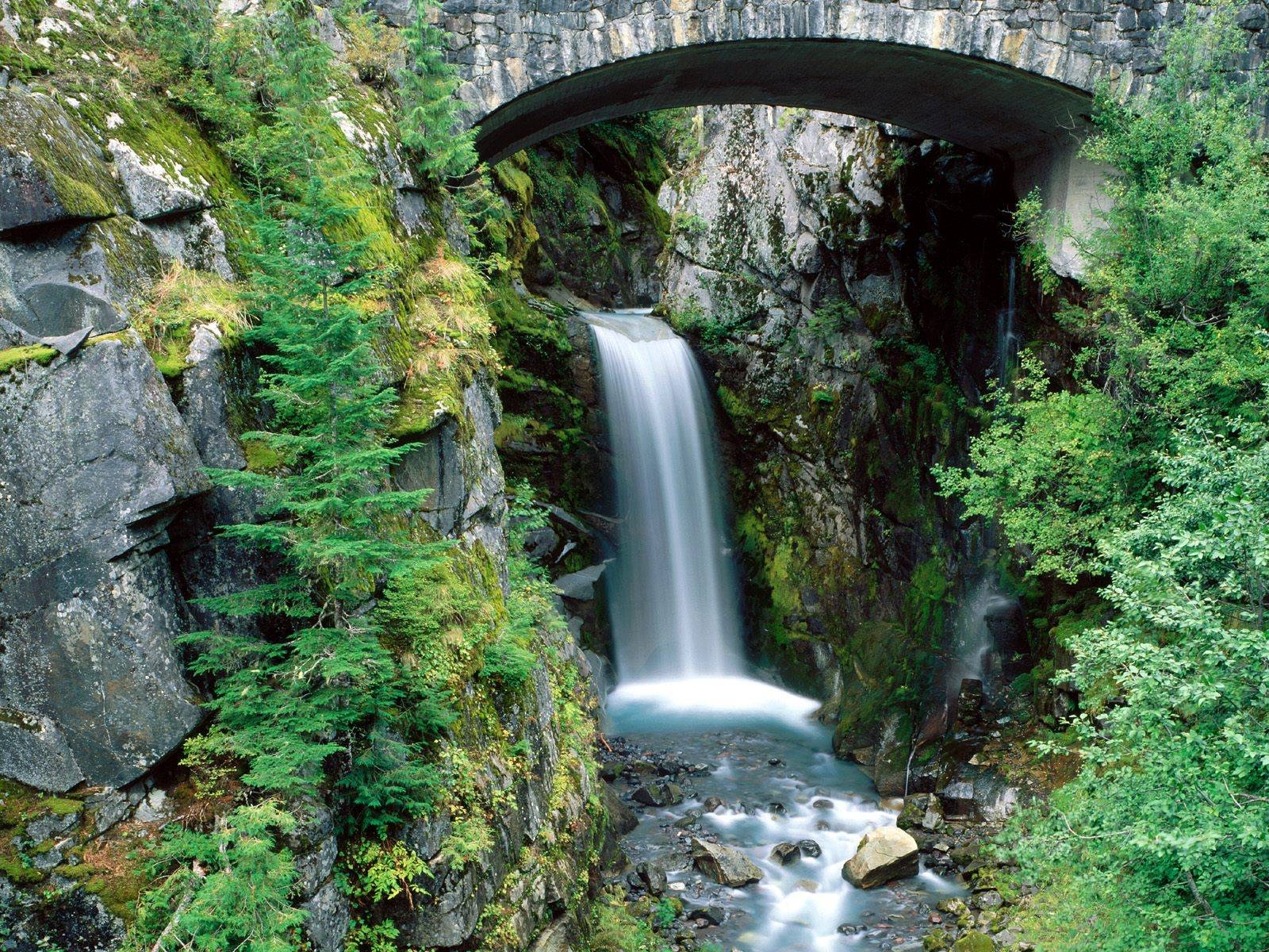 1600x1200 Christine Falls State- Mt Rainer National Park near, Desktop