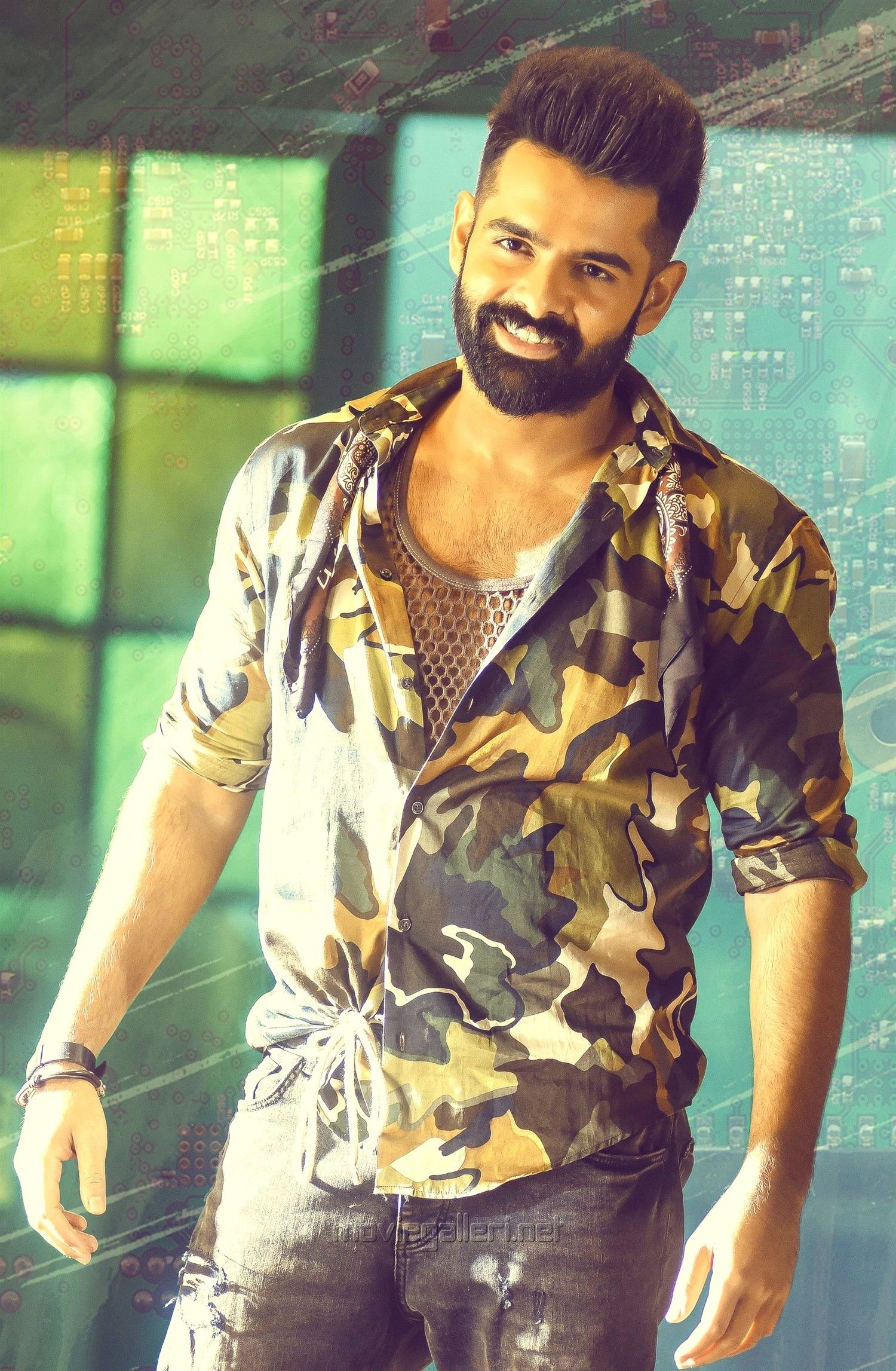 1500x2300 iSmart Shankar Movie HD Image. Ram.moviegalleri.net, Phone