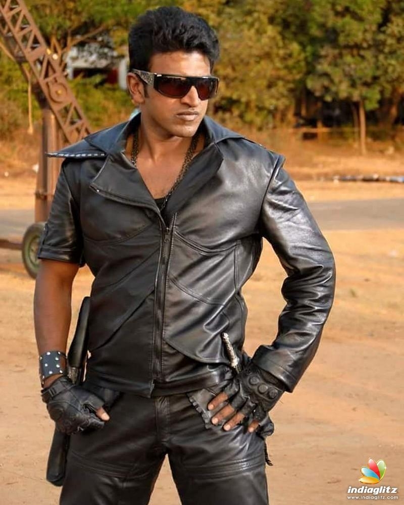 800x1000 Puneeth Photo Actor photo, image, gallery, Phone