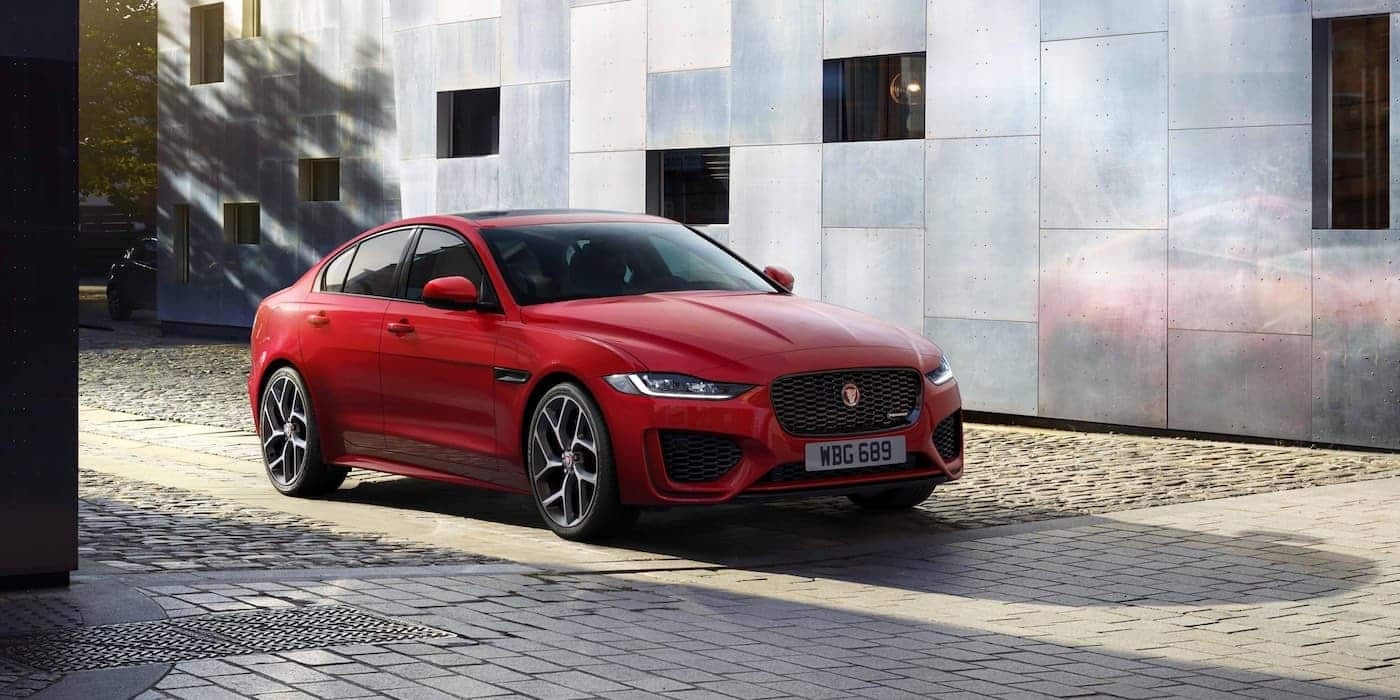 1400x700 Jaguar XE gets a raft of updates. The Car Expert, Dual Screen