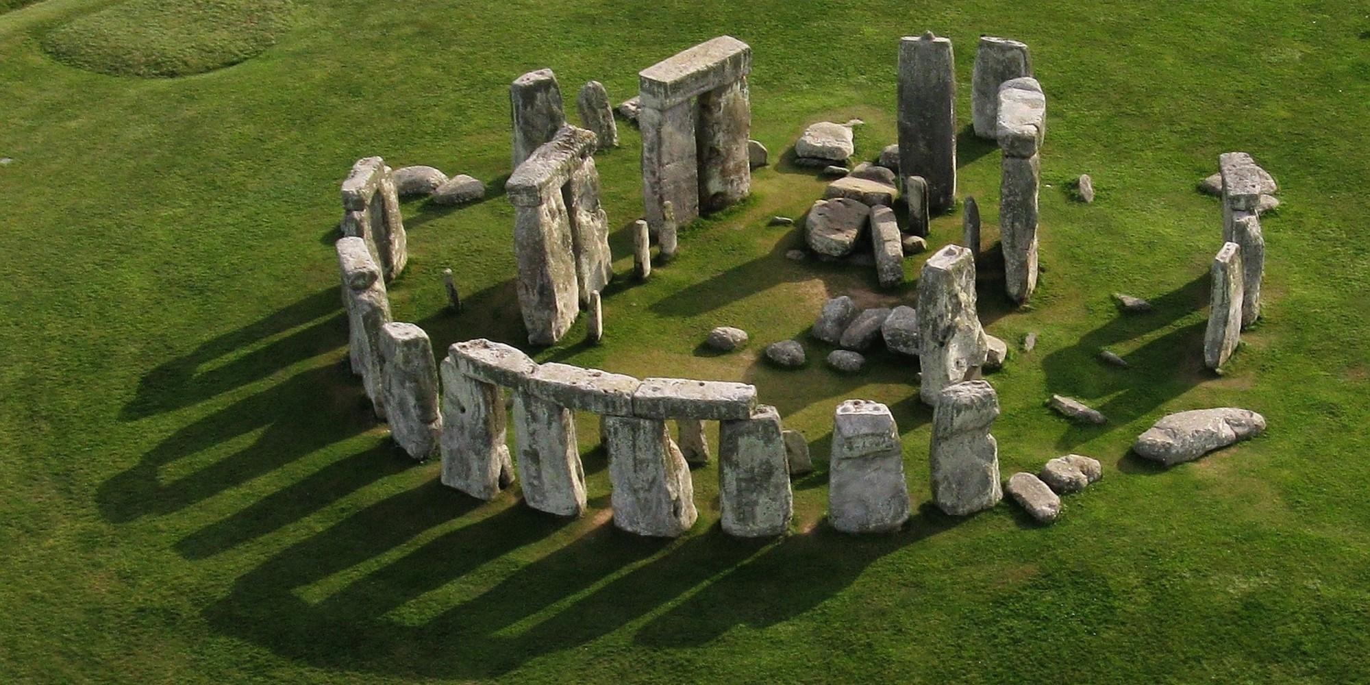 2000x1000 Thursday 16th July 2015 Stonehenge Desktop Wallpaper, Dual Screen