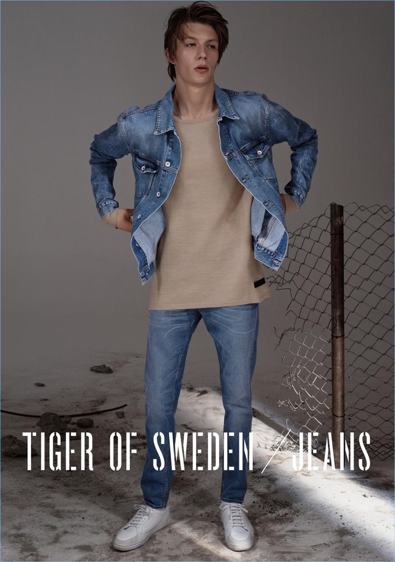 800x1140 Tiger Of Sweden Jeans Spring Summer 2017 Men's Campaign, Phone