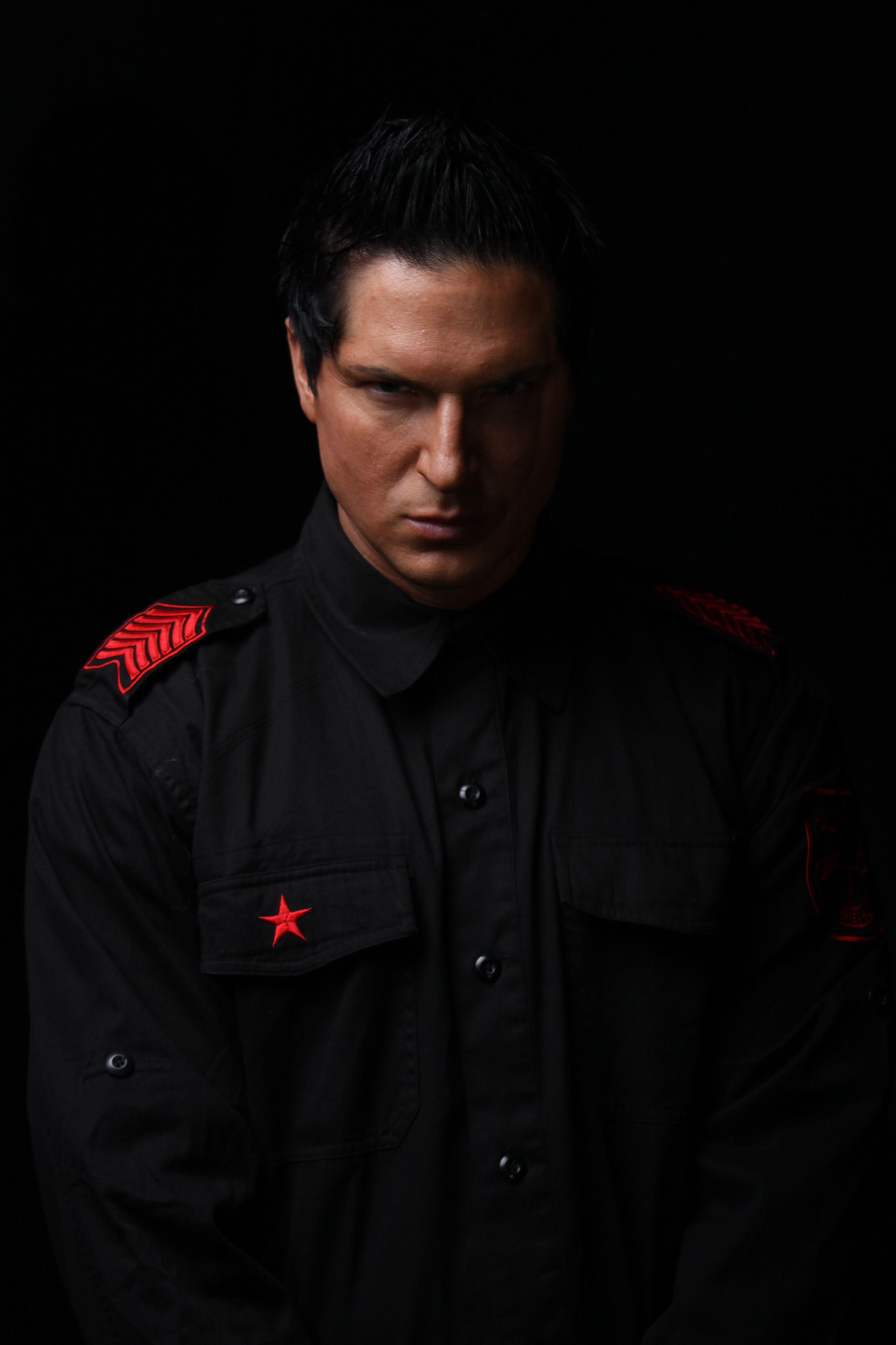 3170x4760 Zak Bagans. Ghost adventures, Ghost, Phone