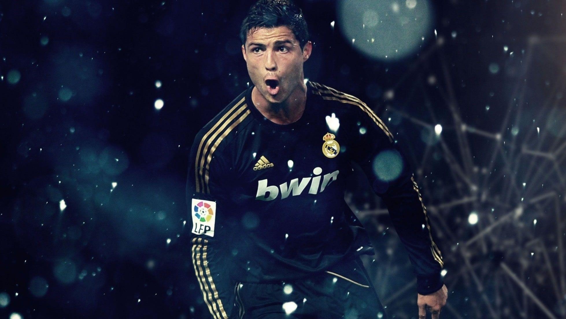 1960x1110 Cristiano Ronaldo Wallpaper, Picture, Image, Desktop