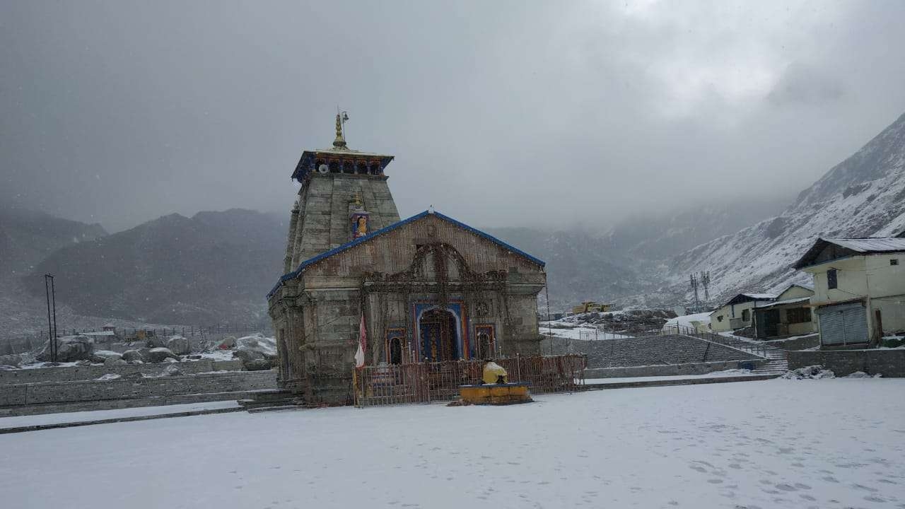 1280x720 These picture of fresh snowfall at Kedarnath temple are simply breathtaking, Desktop