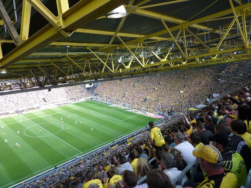 1030x770 Signal Iduna Park (Westfalenstadion), Desktop