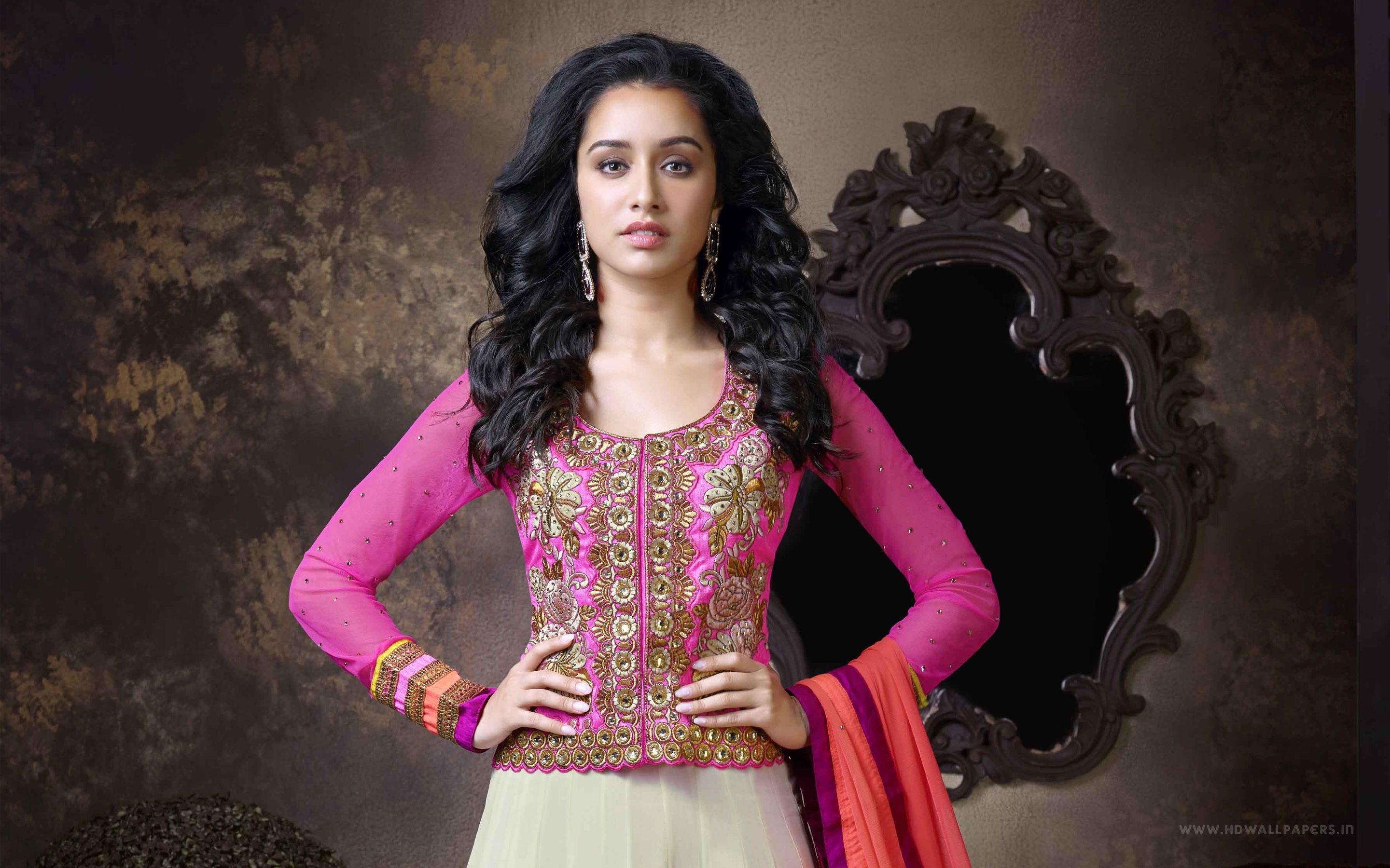 2880x1800 Shraddha Kapoor 4 Wallpaper, Desktop