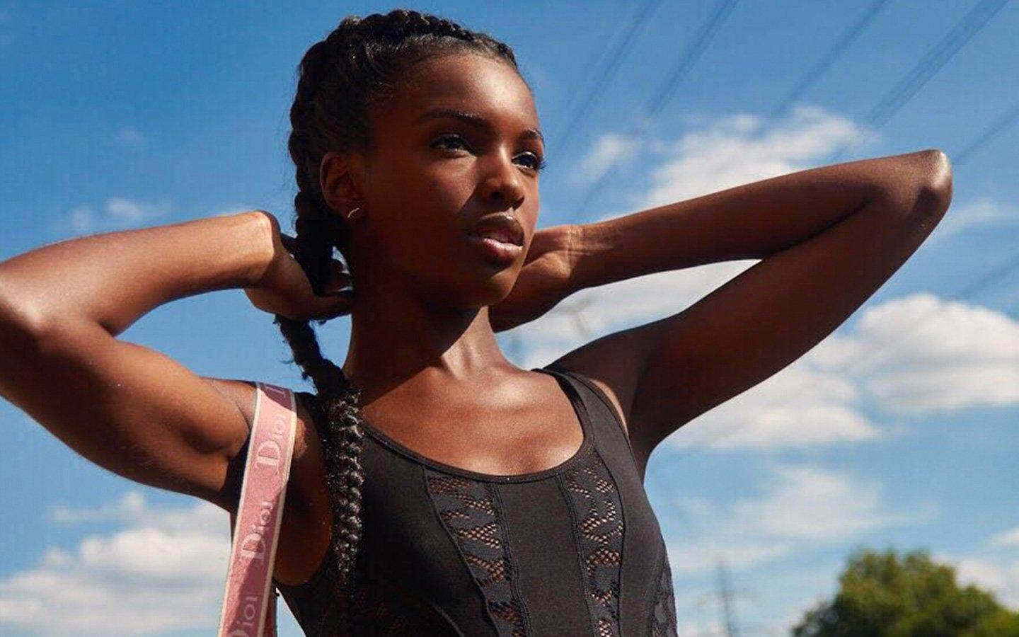 1440x900 Leomie Anderson Does it All, and So Can You, Desktop