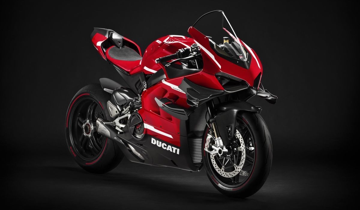 1200x700 152kg, 231bhp Ducati Panigale V4 Superleggera Arrives With $100k, Desktop