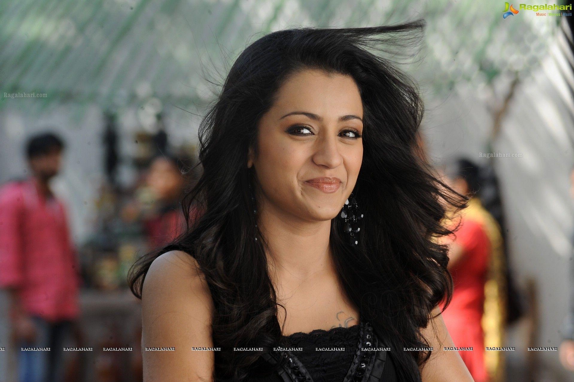 1920x1280 Trisha Krishnan (High Definition) Image 25. Latest Bollywood Actor, Desktop