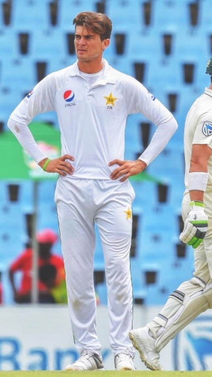 700x1250 This 6ft6in Pakistani sportsman cutie. Shaheen Afridi, Phone