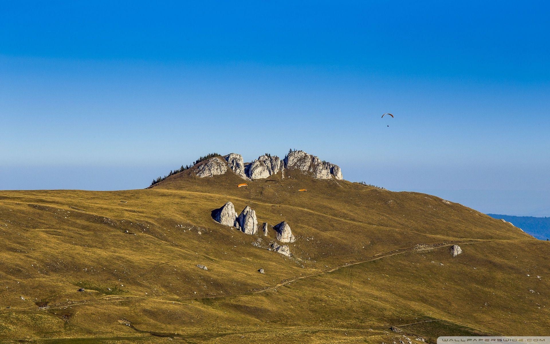 1920x1200 Paragliding in Romania HD desktop wallpaper, Widescreen, High, Desktop