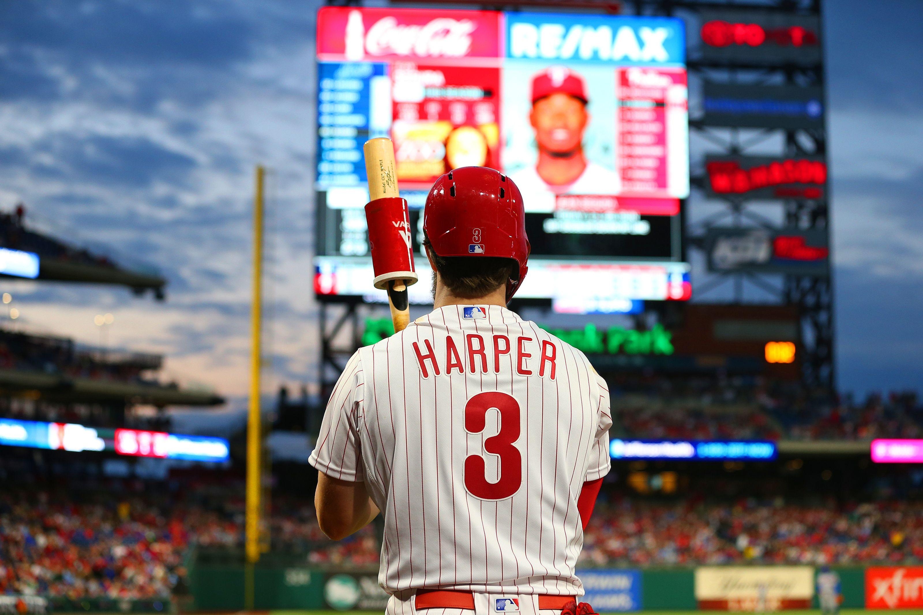 3200x2140 Phillies fans out of luck as counterfeit Bryce Harper, Desktop