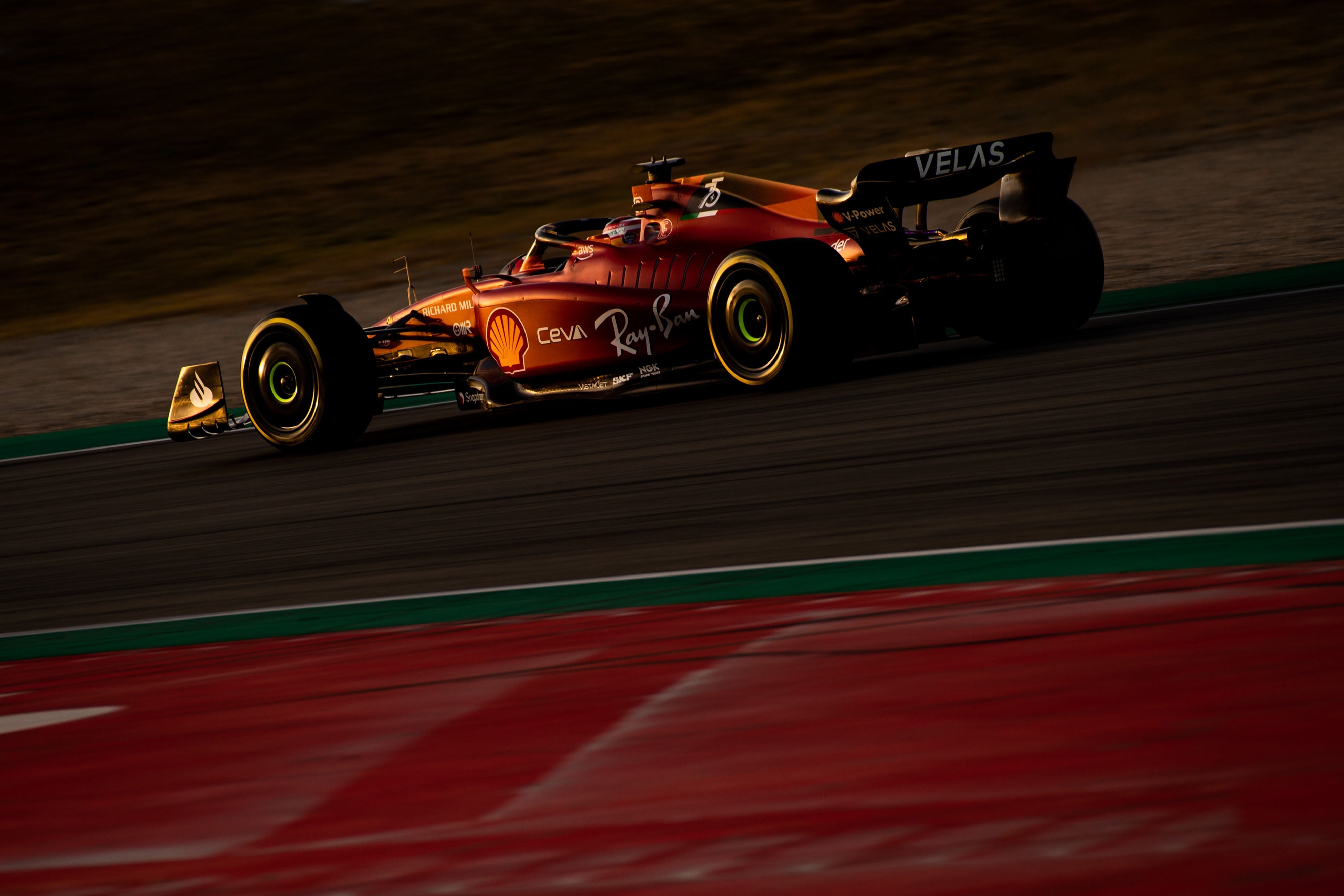 4000x2670 New Picture Of The Ferrari F1 75 At Sunset Today At Barcelona (4K), Desktop