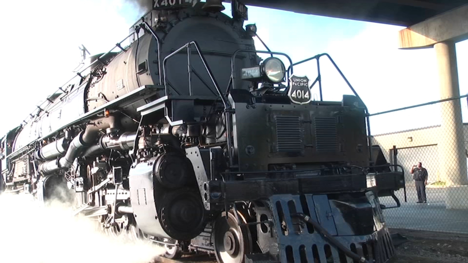 1600x900 Big Boy, ' world's largest steam locomotive, leaves West Chicago, Desktop