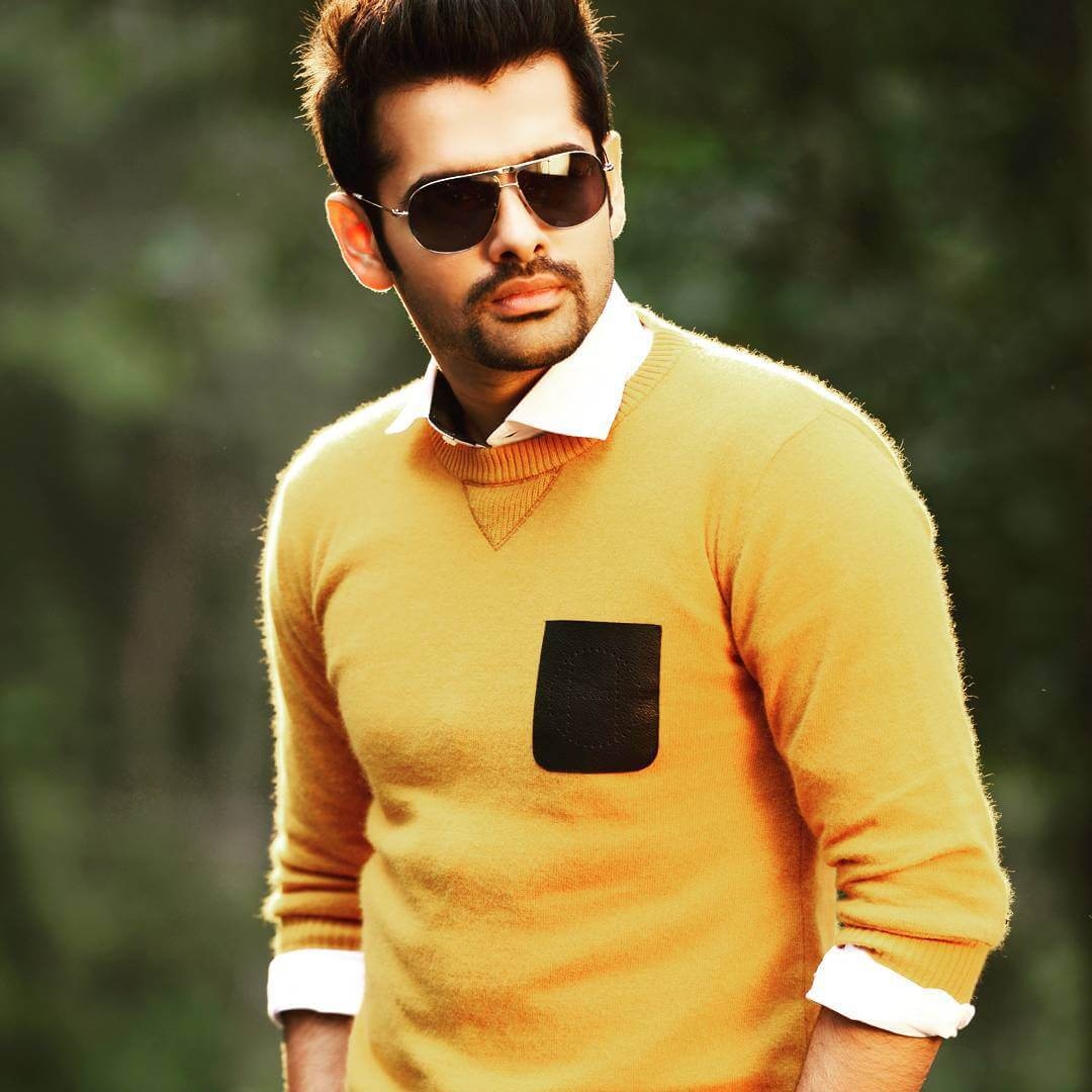 1080x1080 Ram Pothineni Image (4), Phone