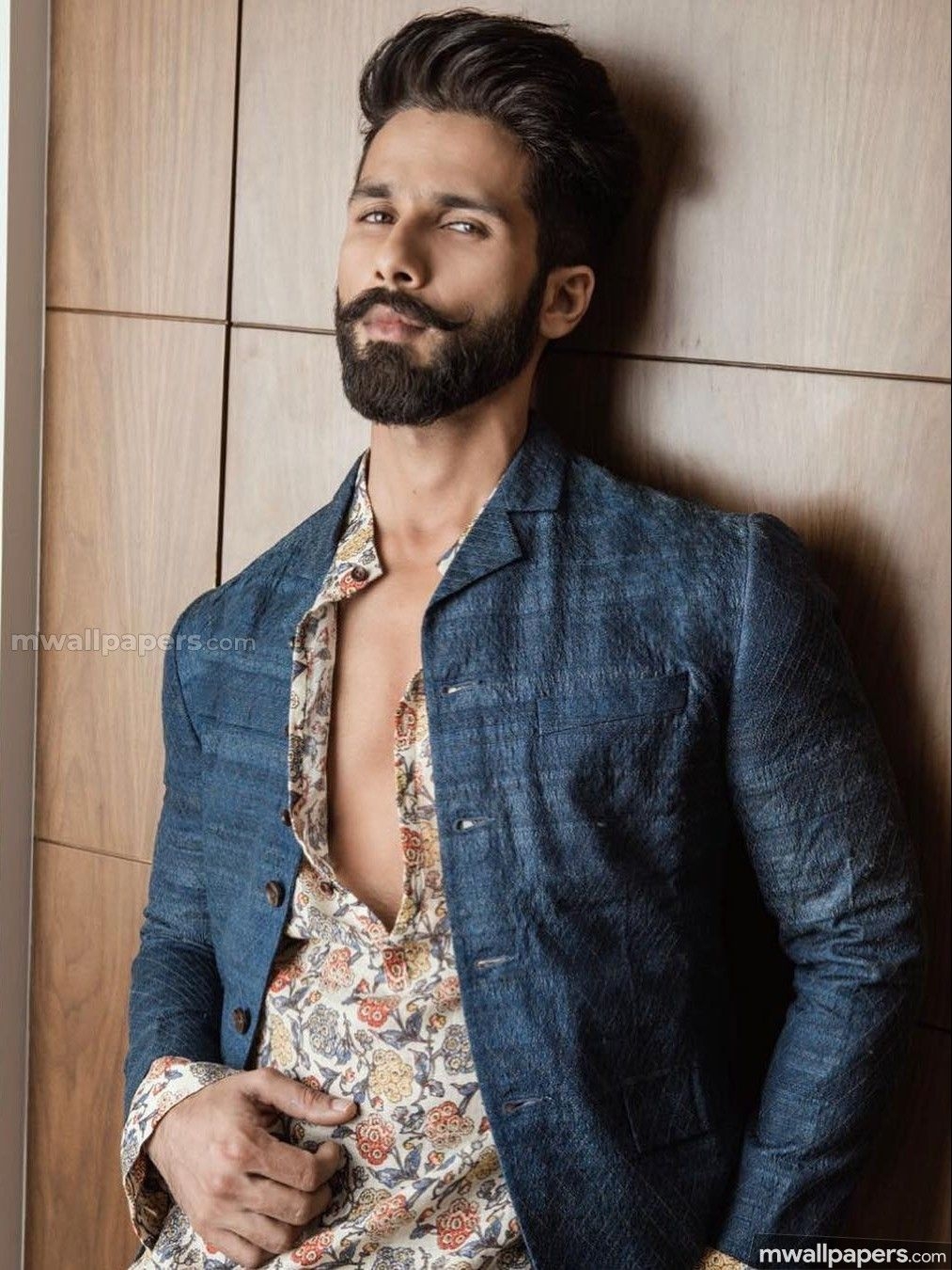 1020x1350 Shahid Kapoor HD Photo & Wallpaper (1080p) (, Phone