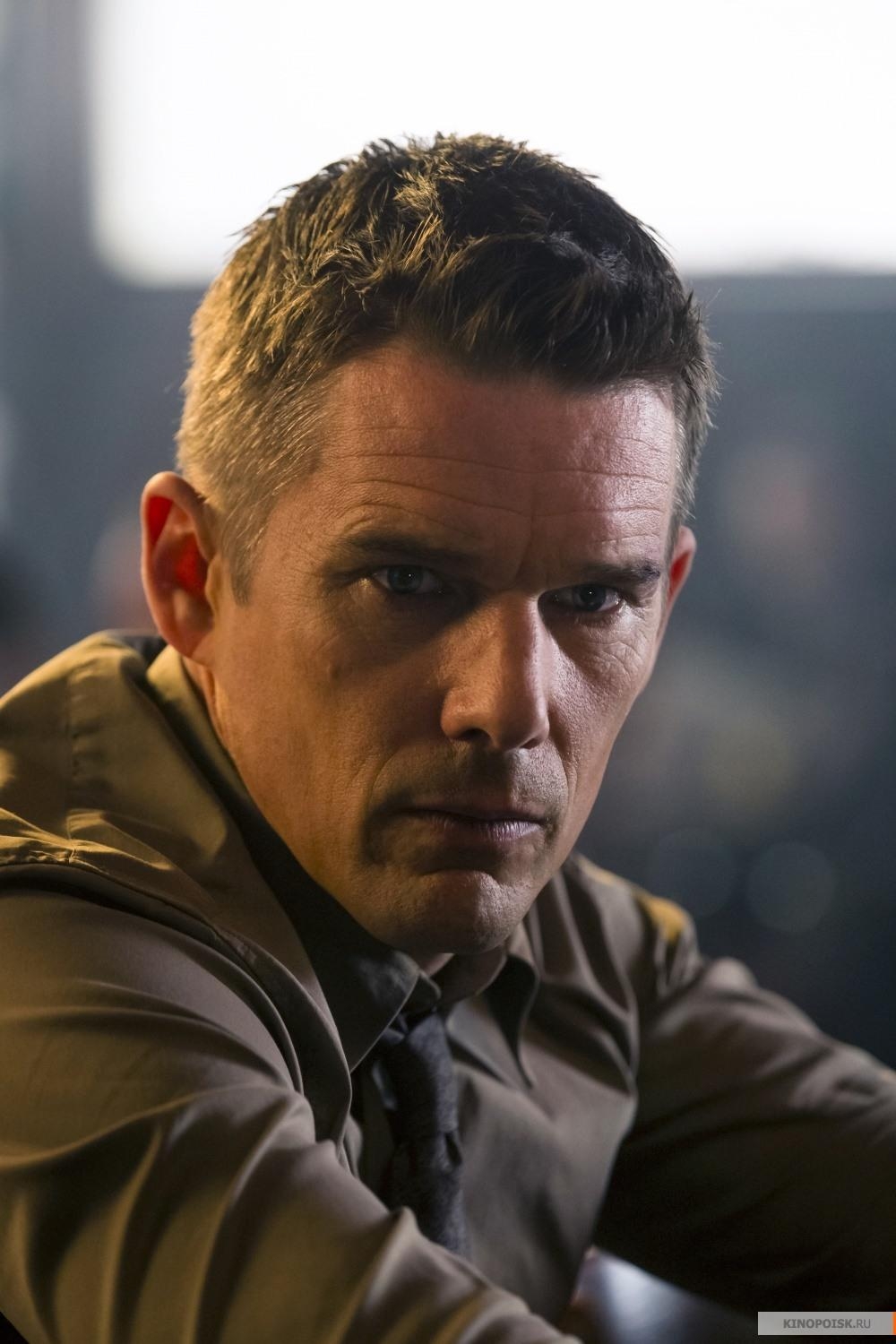 1000x1500 Ethan Hawke Wallpaper Image, Phone