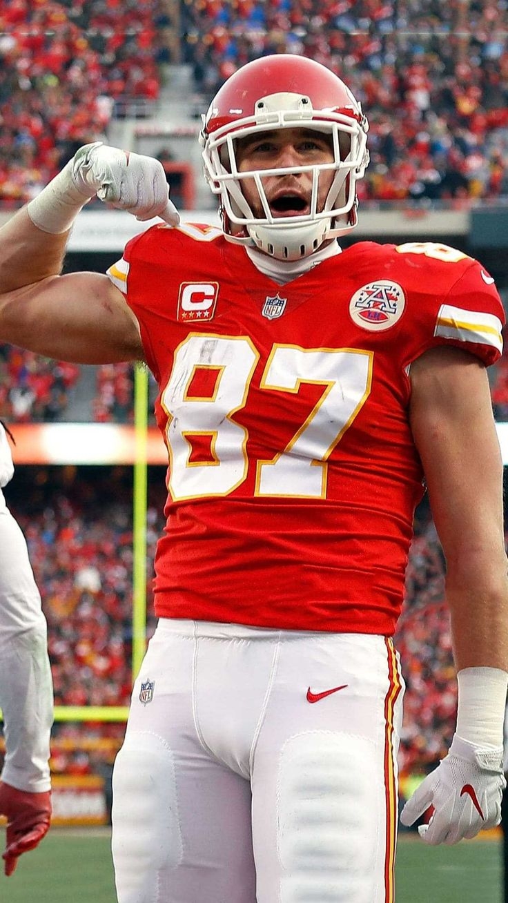 740x1310 Travis Kelce Wallpaper. Gifs, Phone