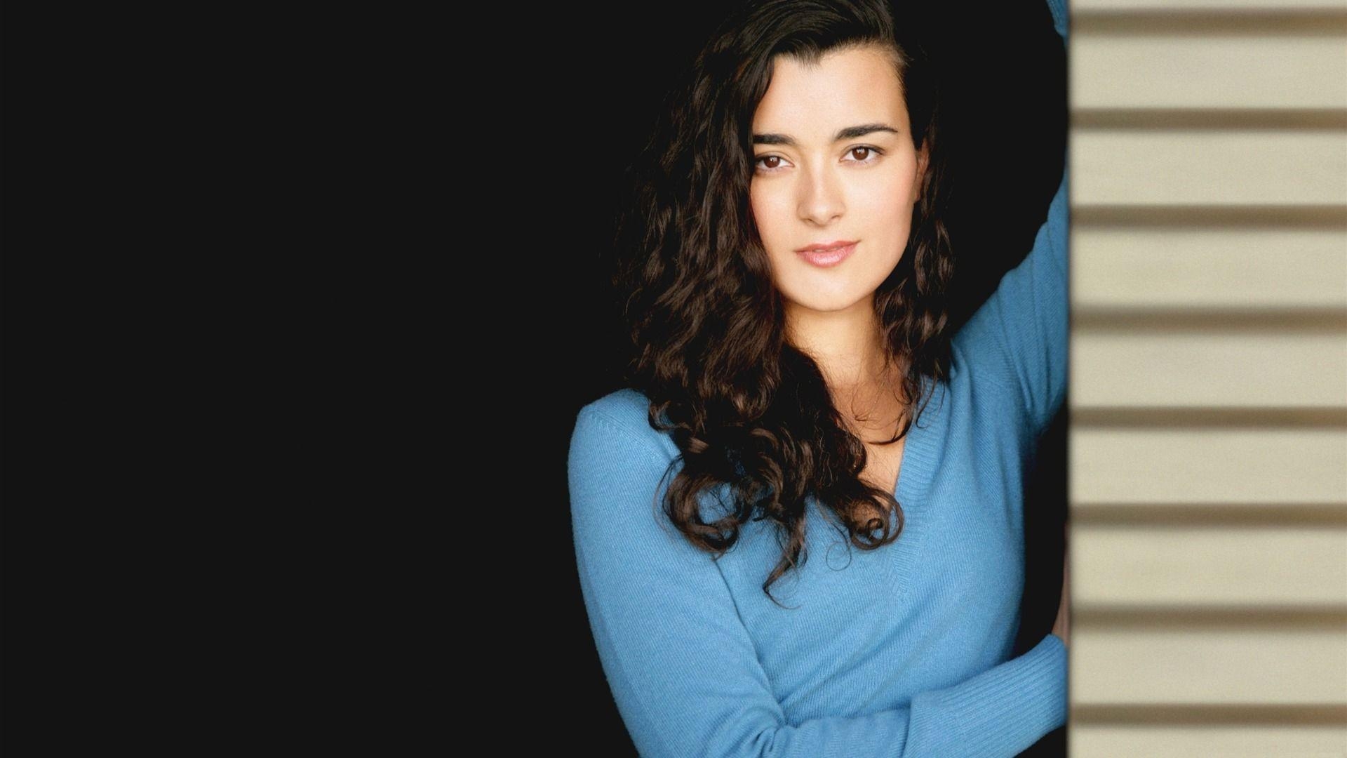 1920x1080 Cote De Pablo Picture, Desktop