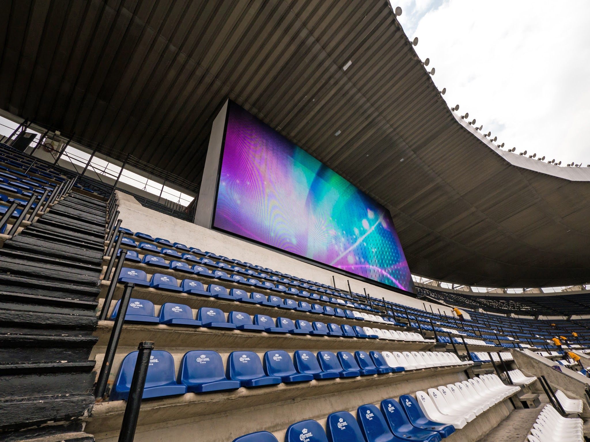 2050x1540 Panasonic's LED Large Screen Displays Provide An All New Fan Experience At Estadio Azteca In Mexico City, Desktop