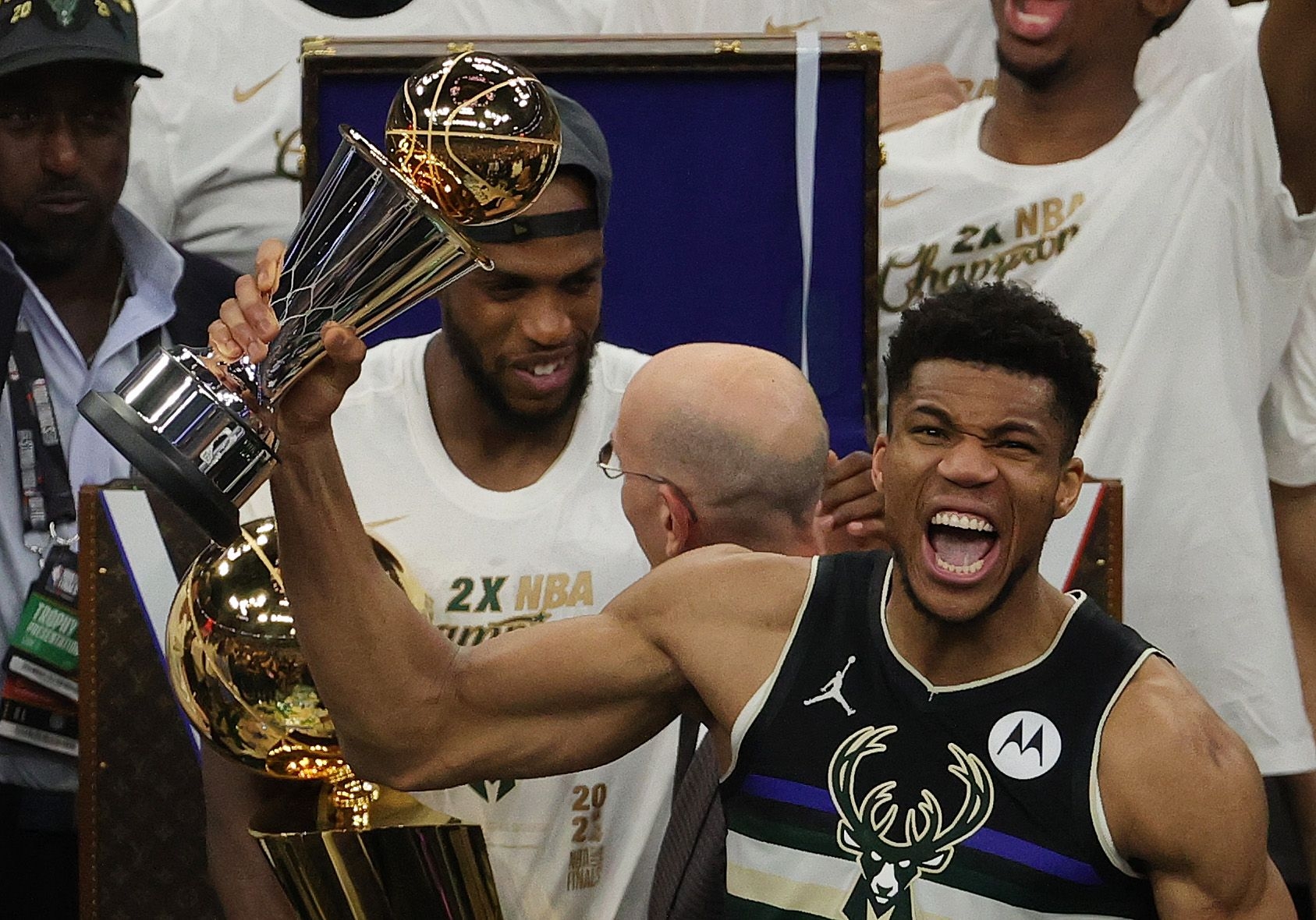 1690x1180 Giannis Antetokounmpo Has Honest Comment After Winning NBA Title, Desktop