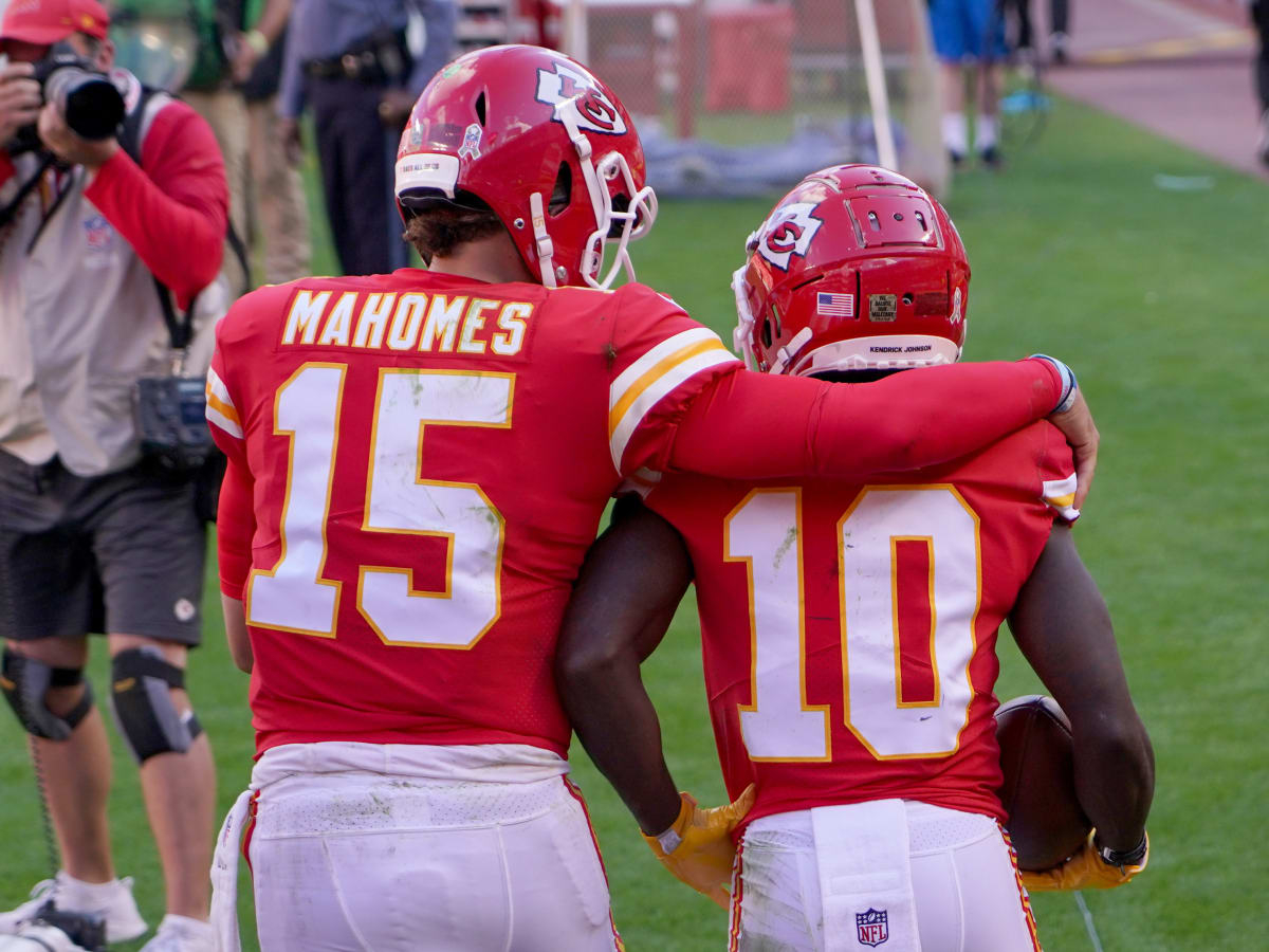 1200x900 KC Chiefs Wide Receiver Tyreek Hill on Quarterback Patrick Mahomes' Crazy Throws: 'Just Being Patrick Mahomes' Illustrated Kansas City Chiefs News, Analysis and More, Desktop